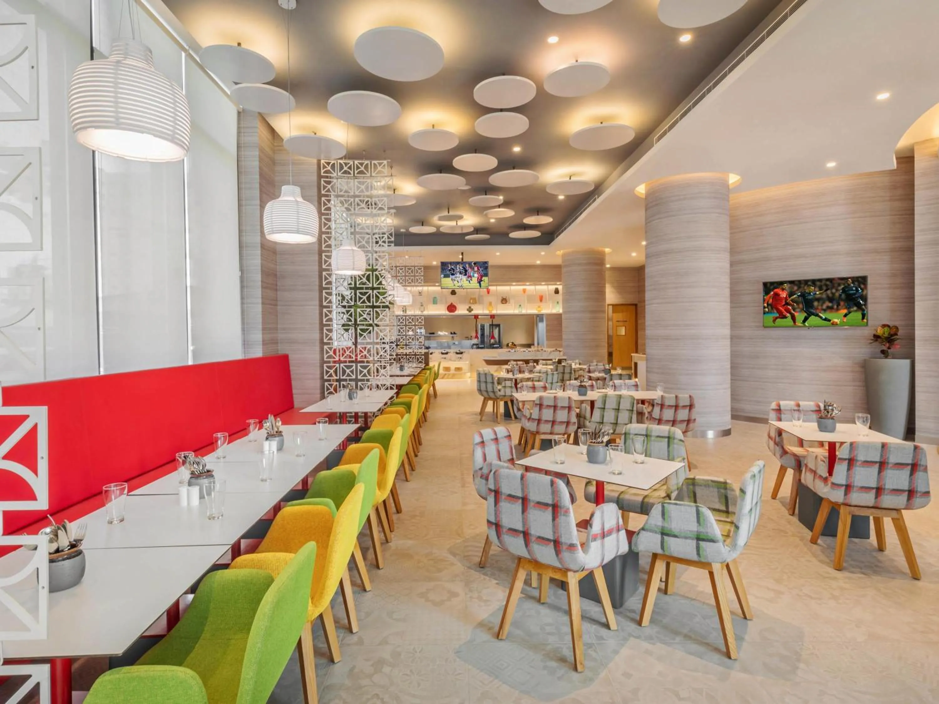 Restaurant/places to eat in ibis Kolkata Rajarhat - An Accor Brand