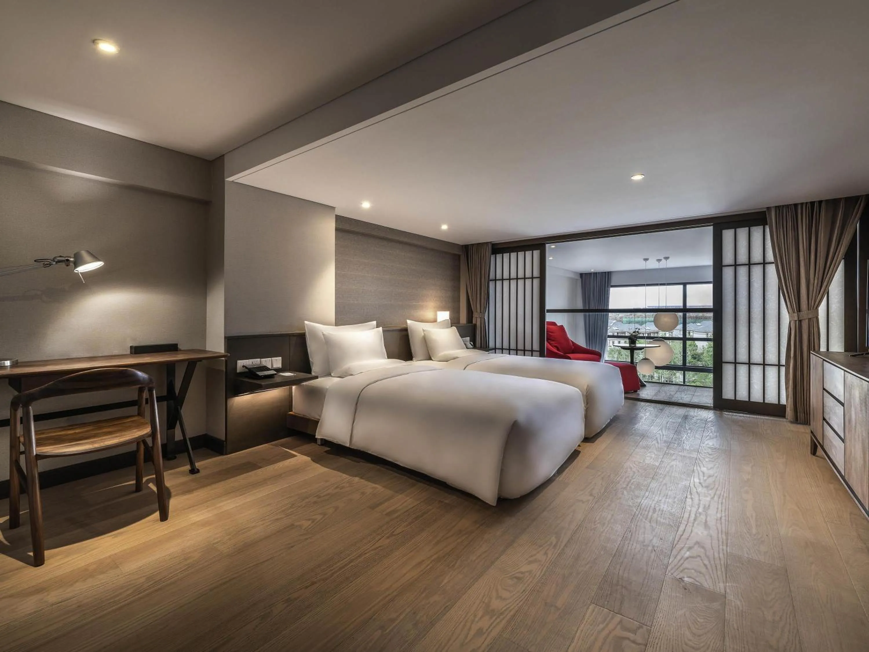 Bedroom, Bed in Novotel Suites Shanghai Hongqiao