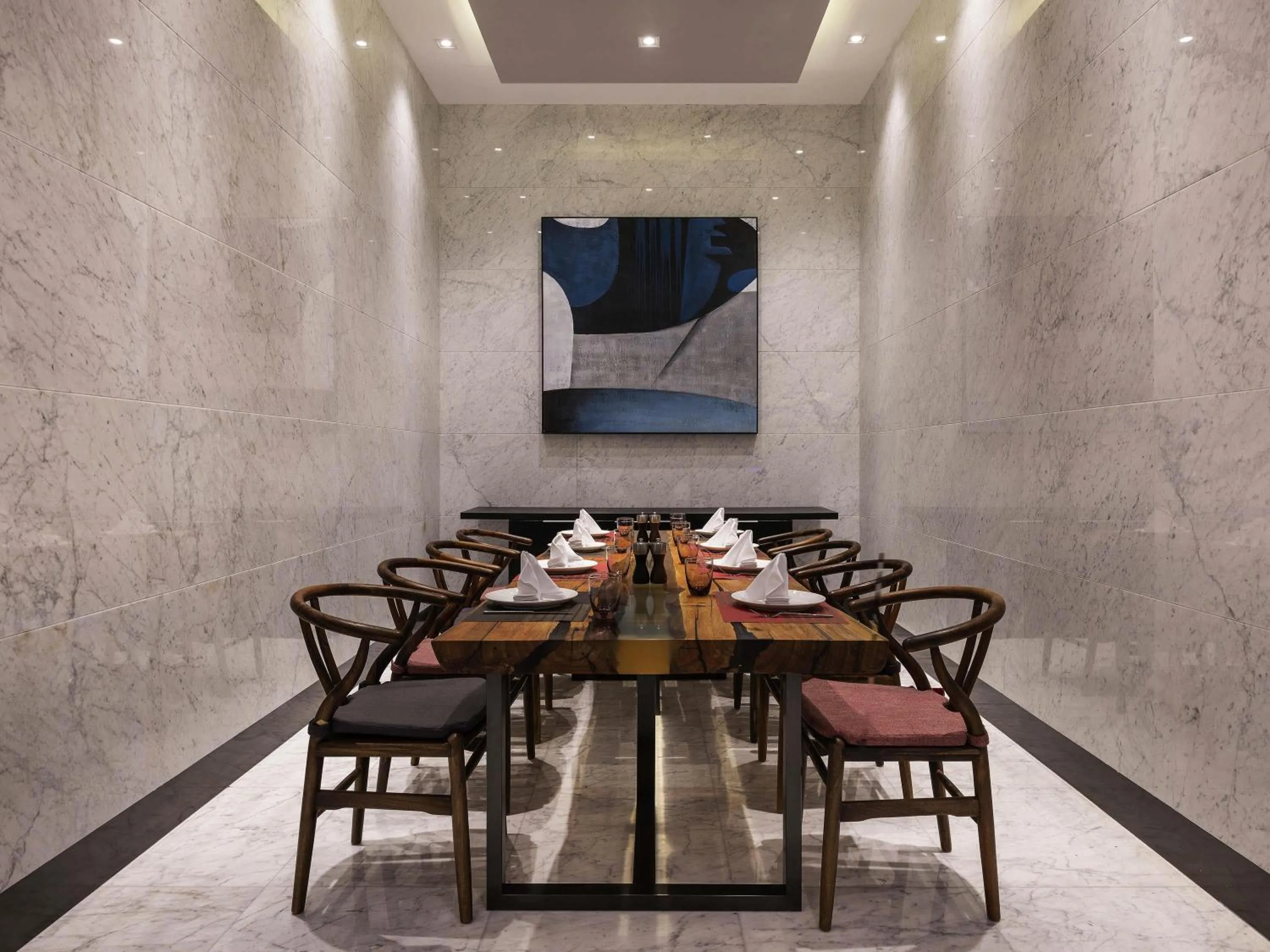 Restaurant/places to eat in Novotel Suites Shanghai Hongqiao