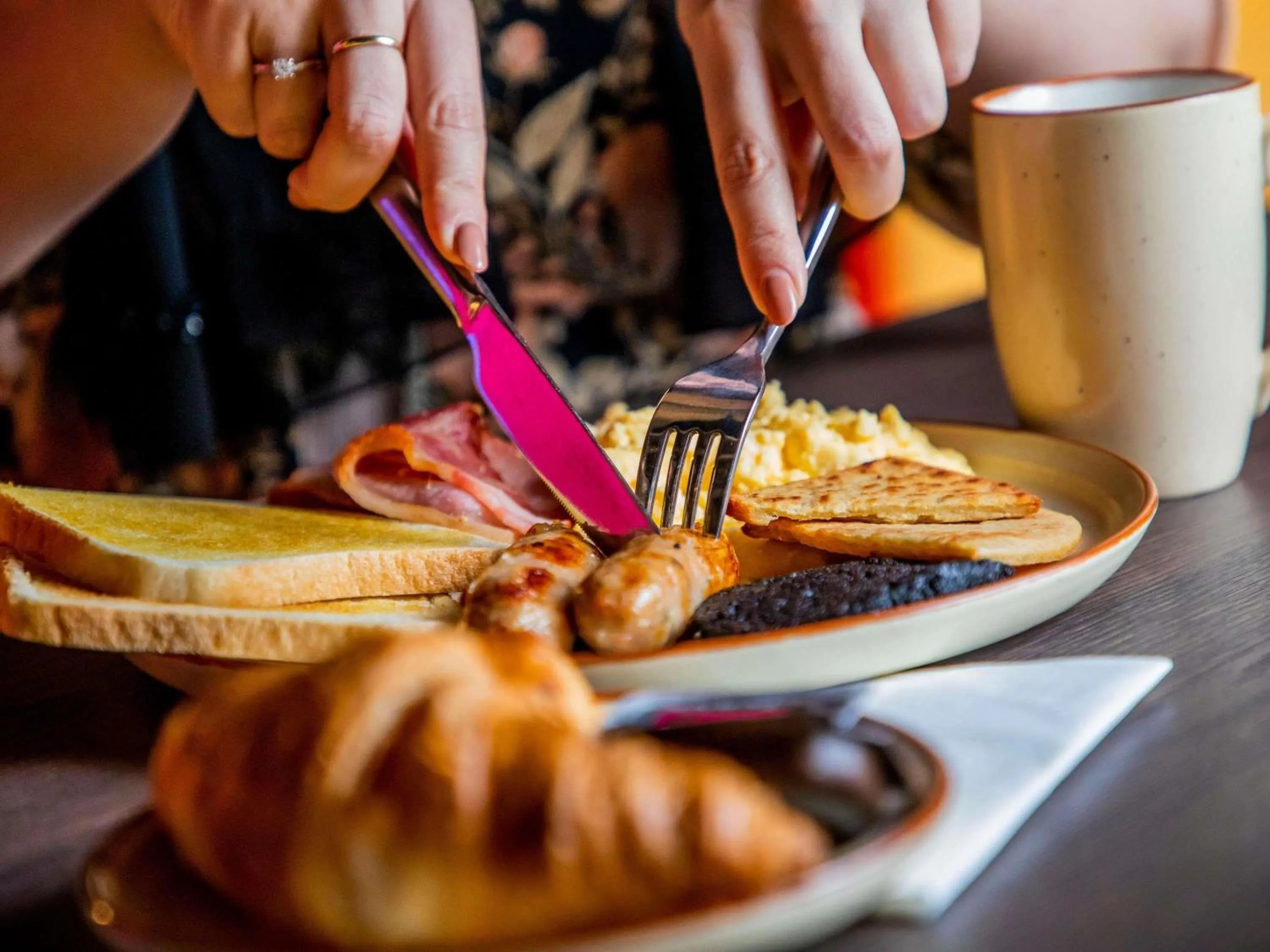Breakfast in ibis Styles Glasgow Central