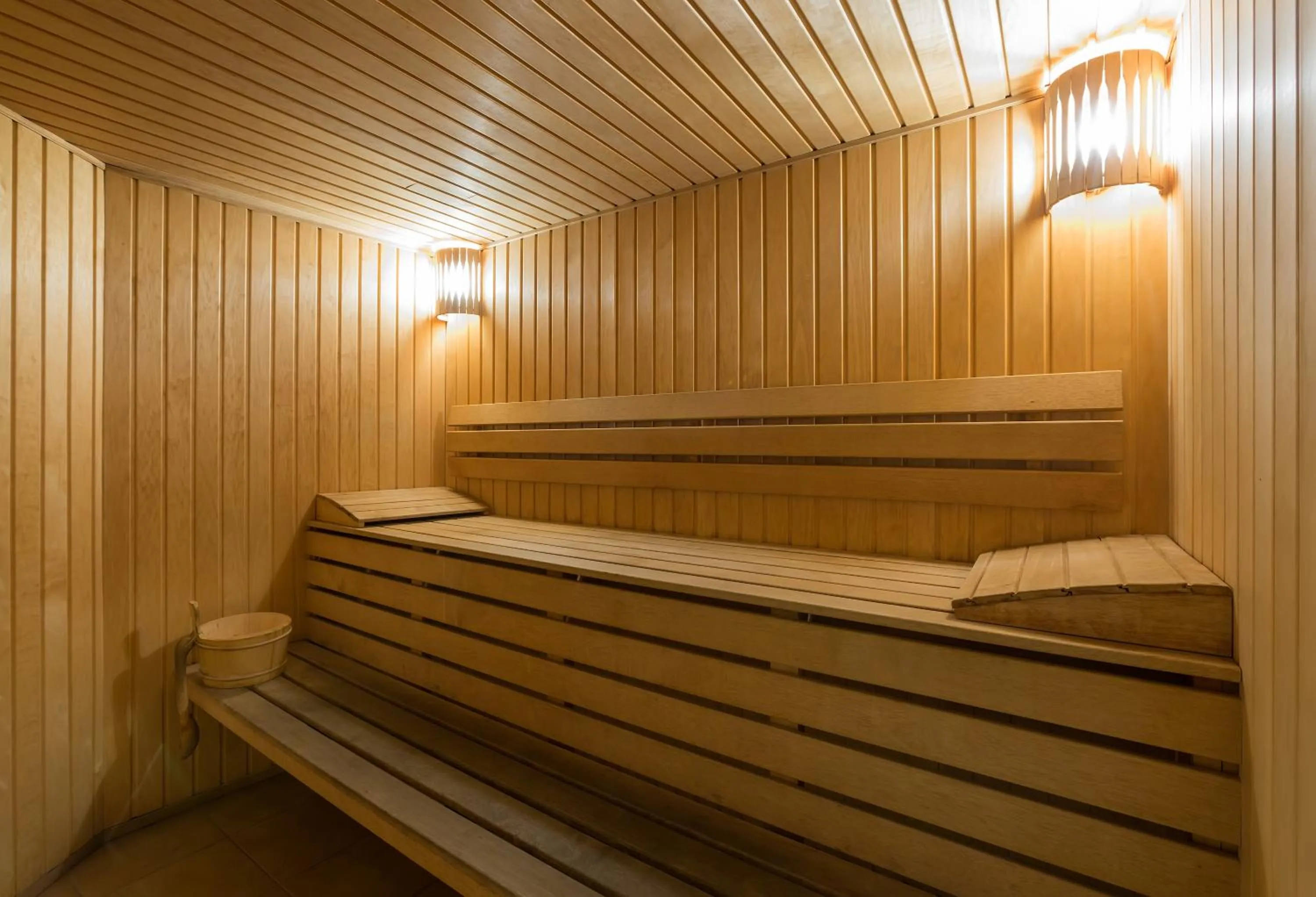 Sauna in Green Palace Hotel