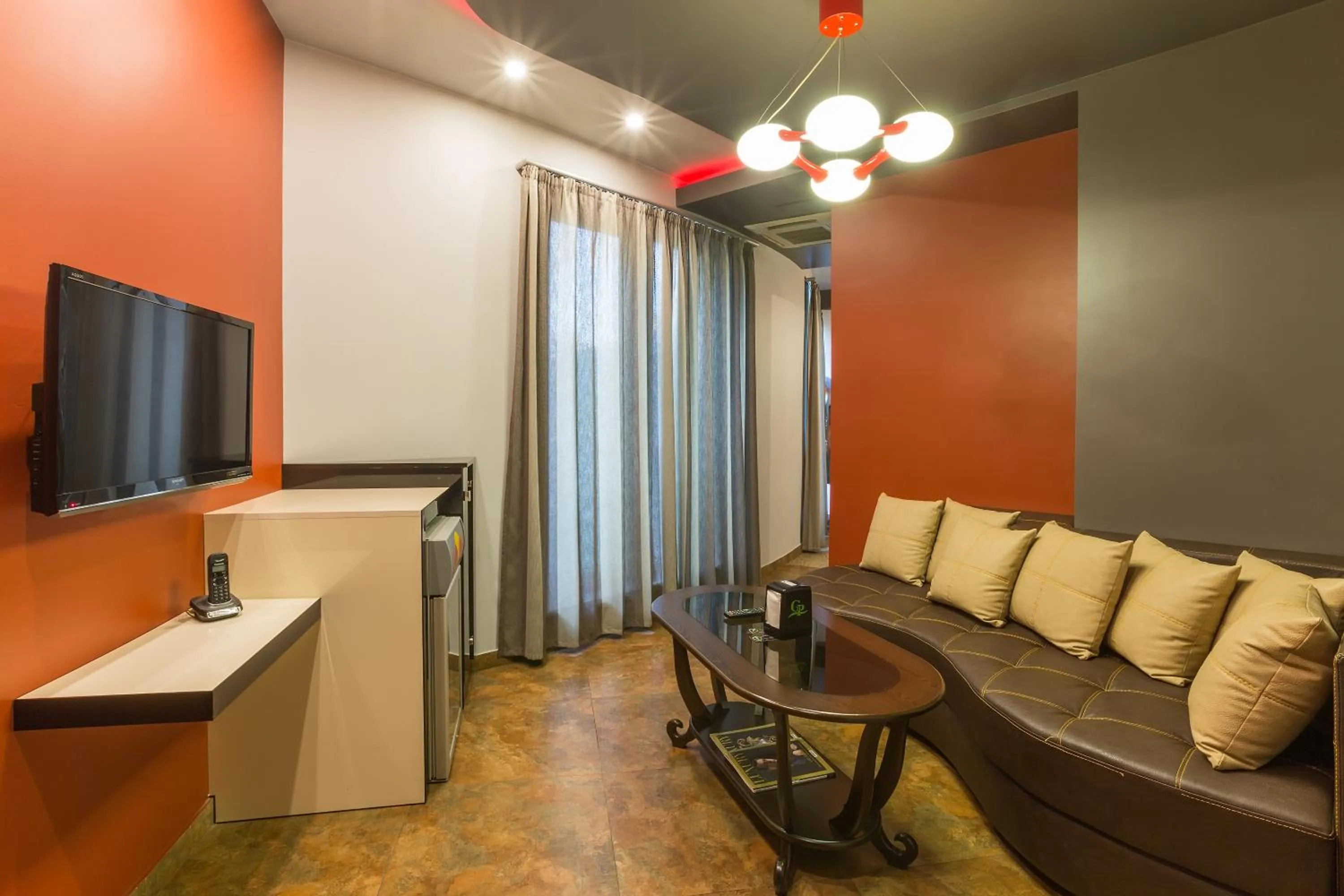 Bed in Green Palace Hotel