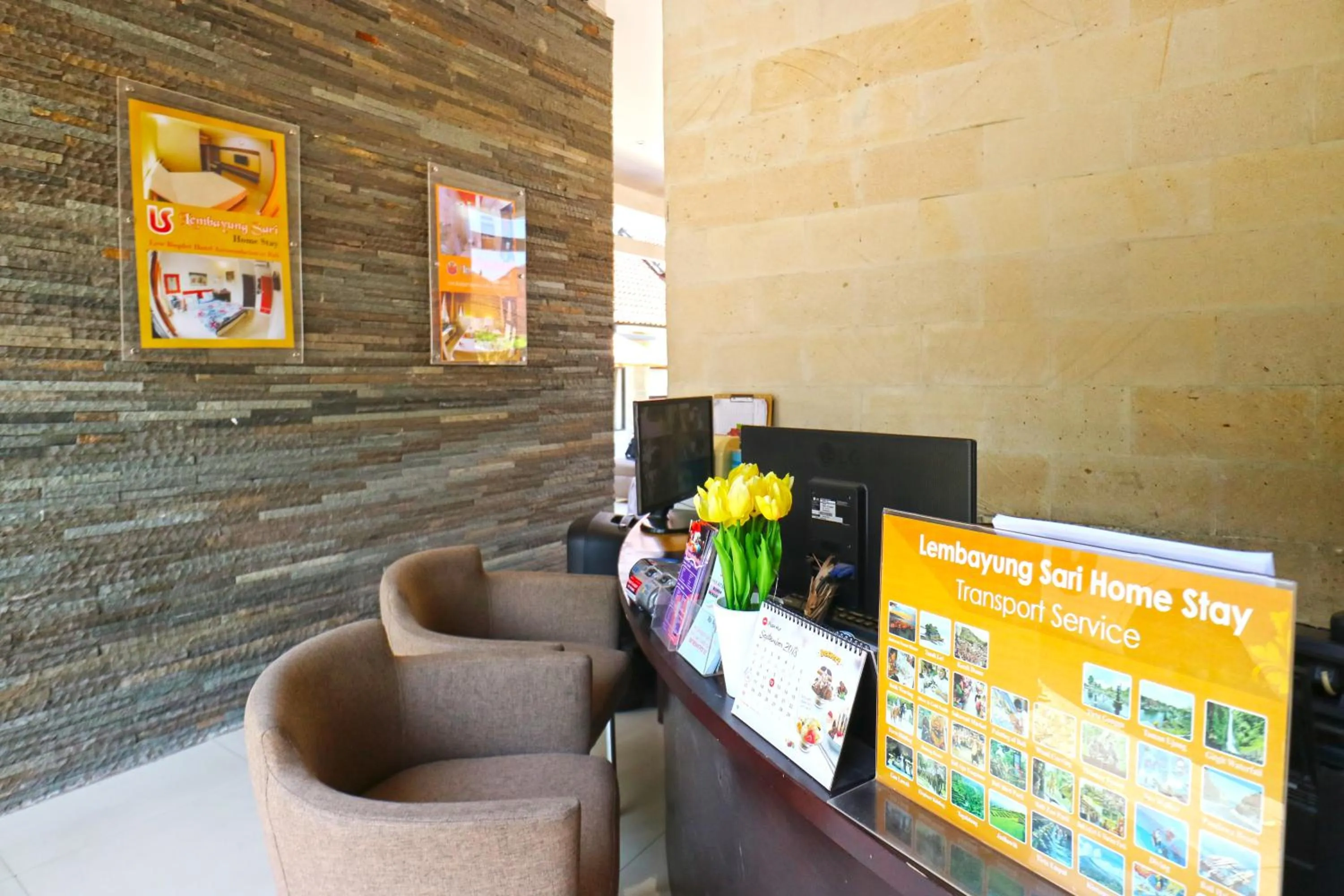 Lobby or reception in Lembayung Sari Homestay