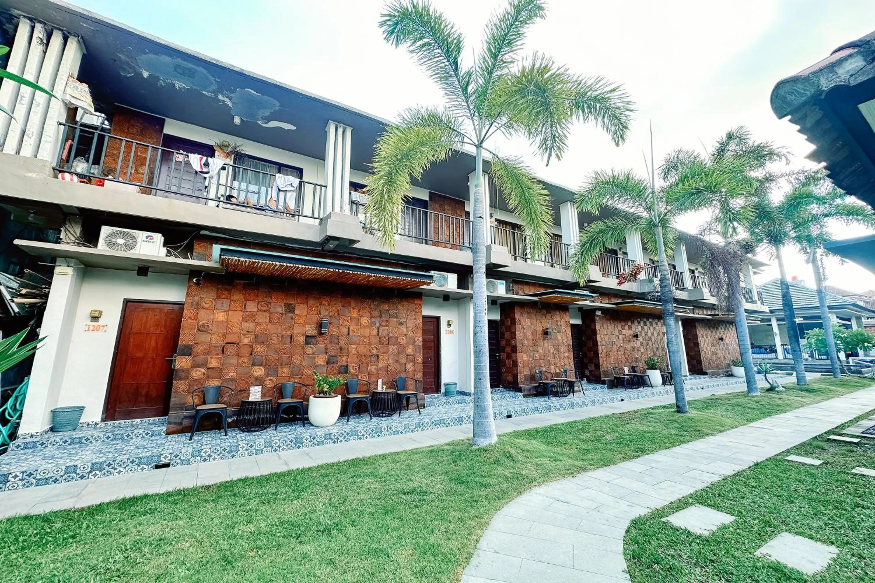 Property building in Lembayung Sari Homestay