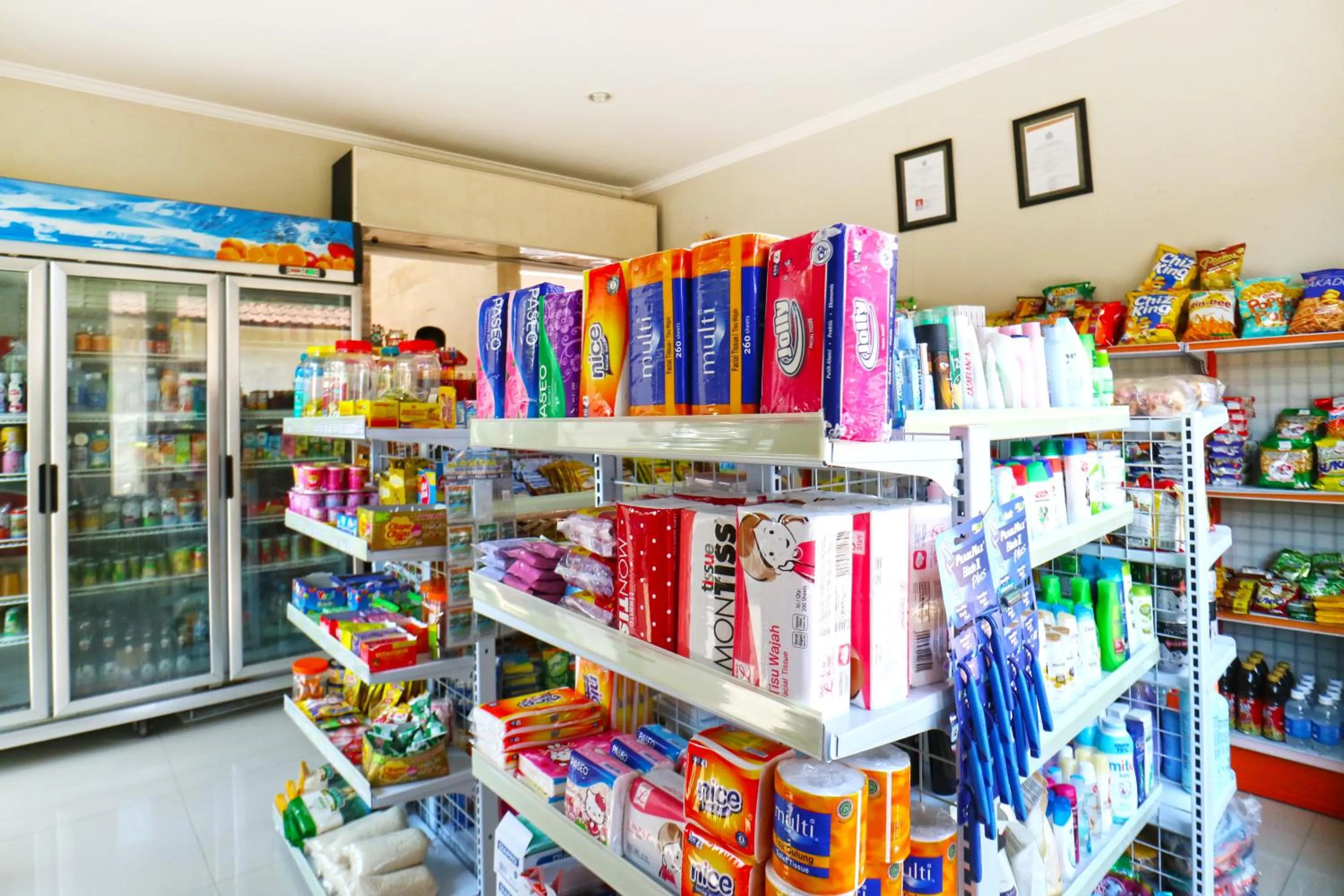 On-site shops in Lembayung Sari Homestay