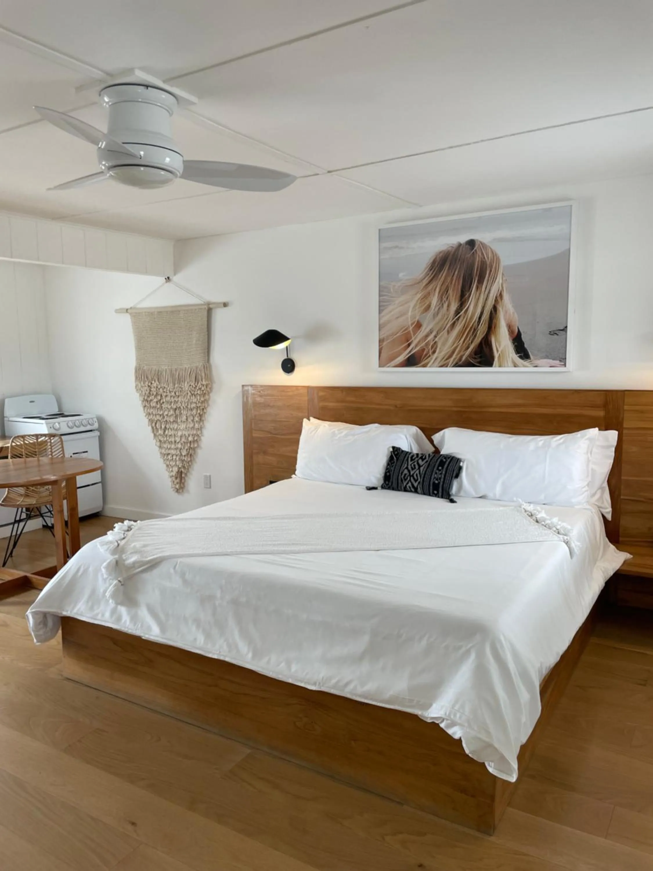 Bedroom, Bed in Hero Beach Club