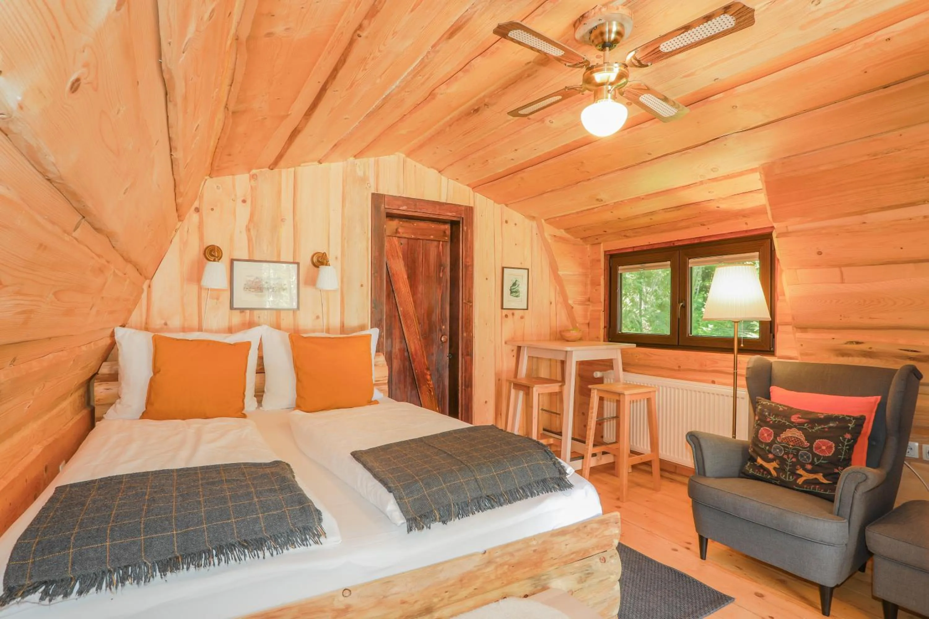 Living room, Bed in Penzion Pibernik