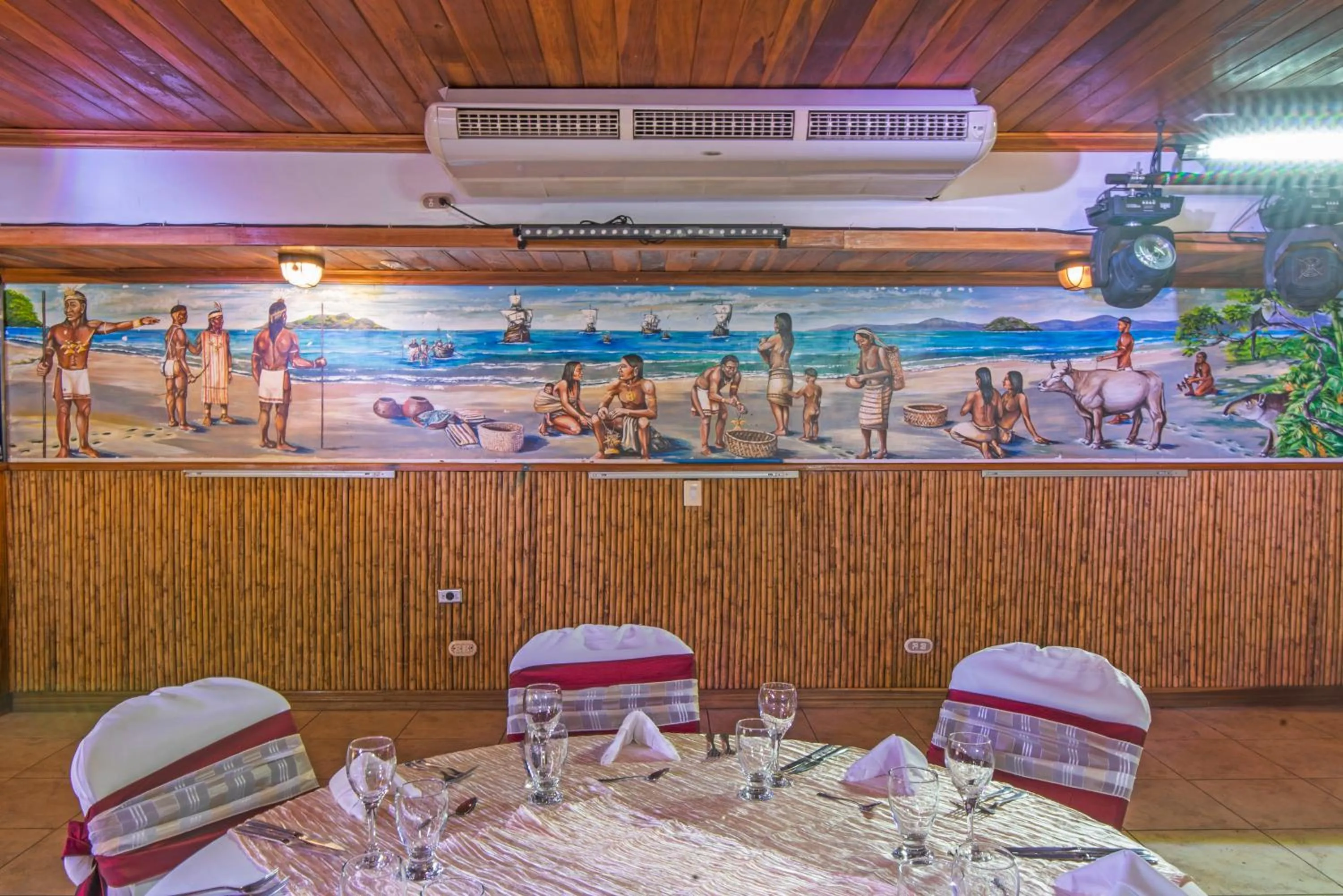 Business facilities in Hotel Villas Lirio