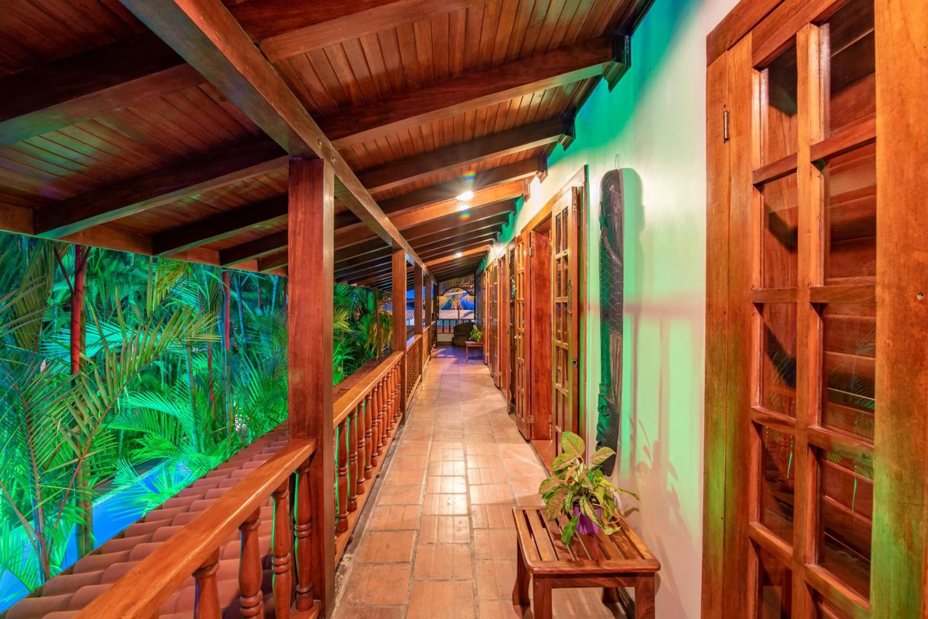 Area and facilities in Hotel Villas Lirio