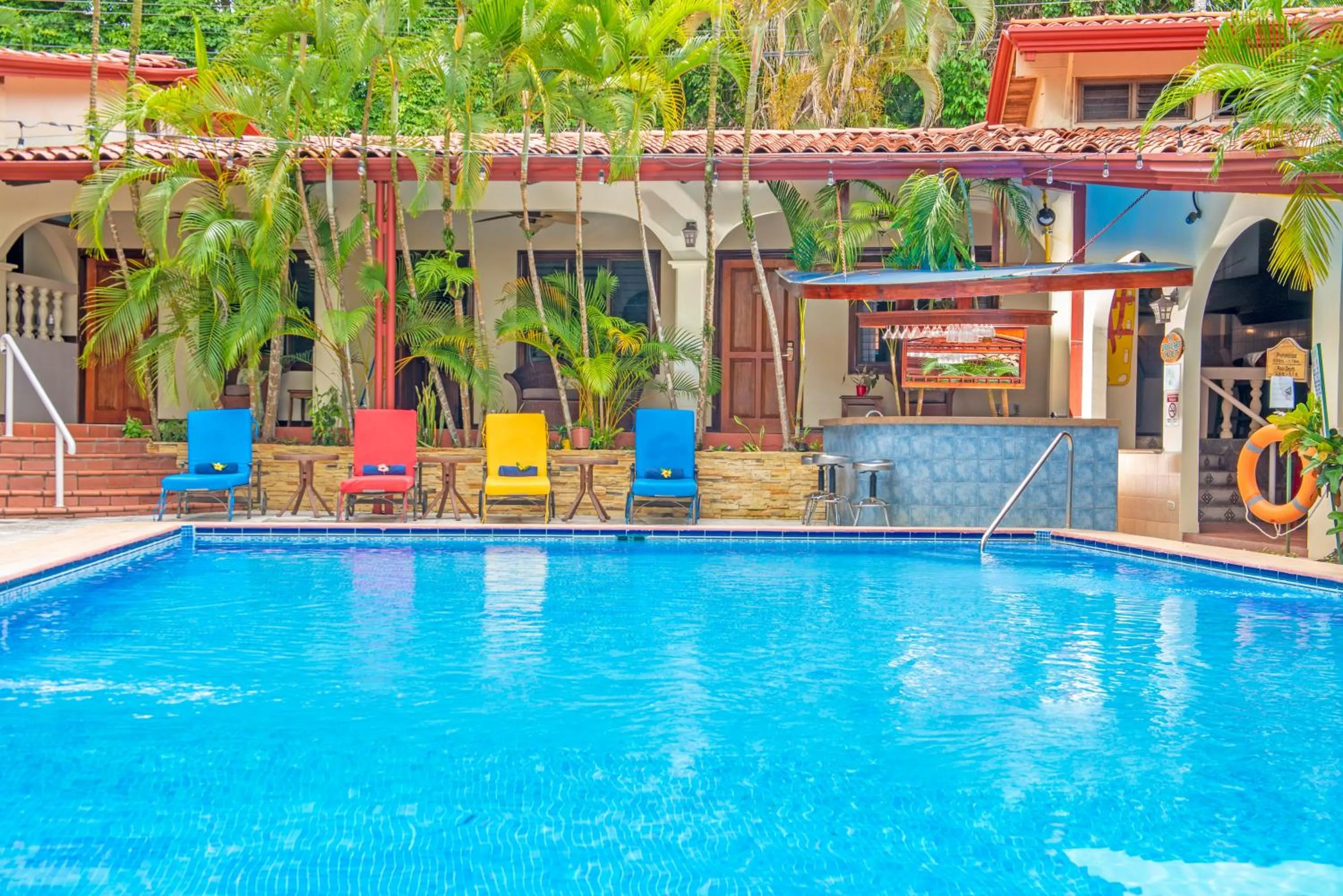 Swimming pool in Hotel Villas Lirio