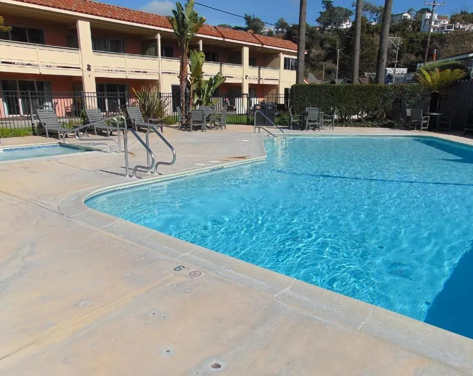 Swimming pool in Rio Sands Vacation Rentals