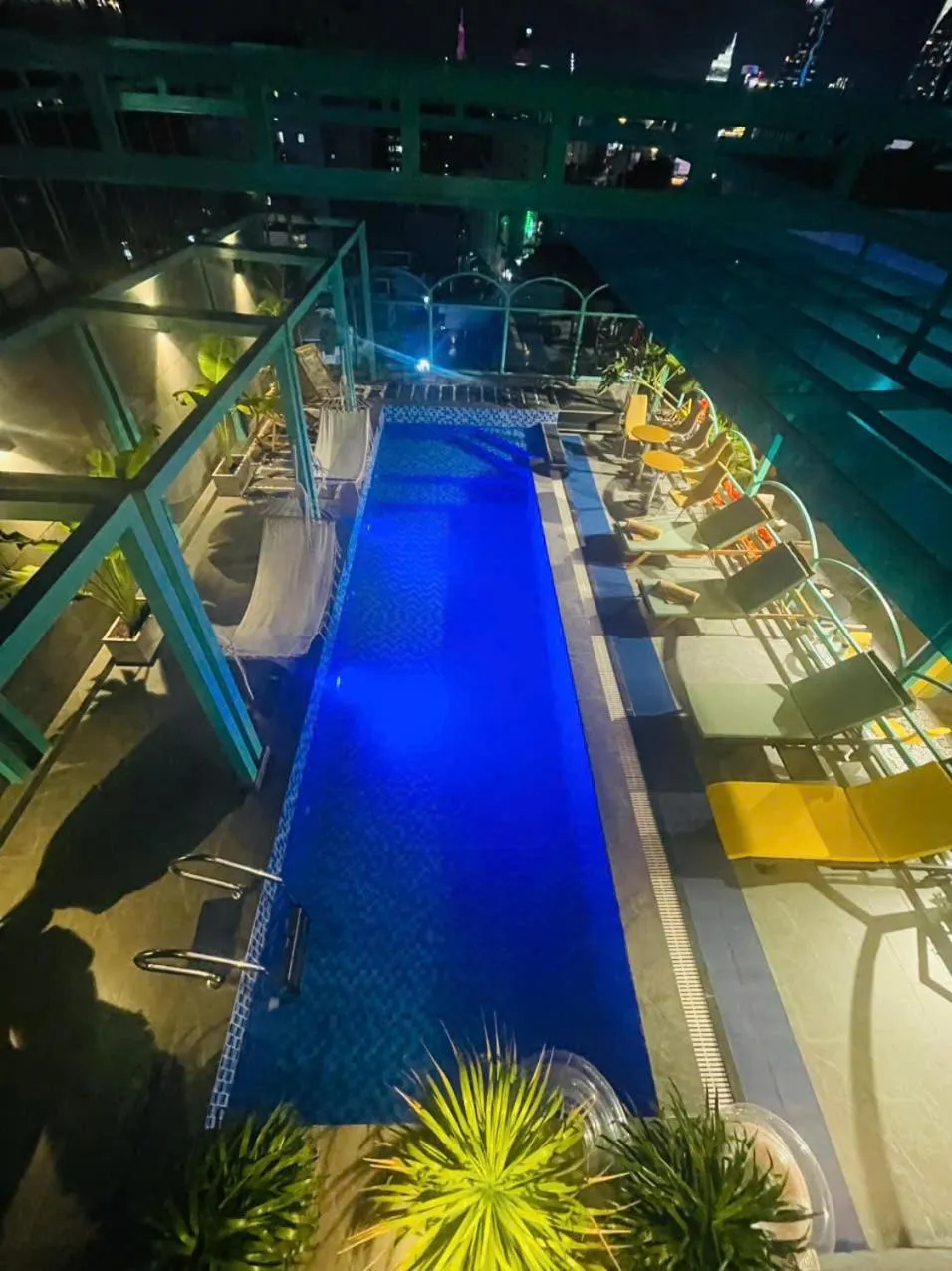 Swimming pool in DAHLIALAND SAIGON HOTEL & SWIMMING PooL