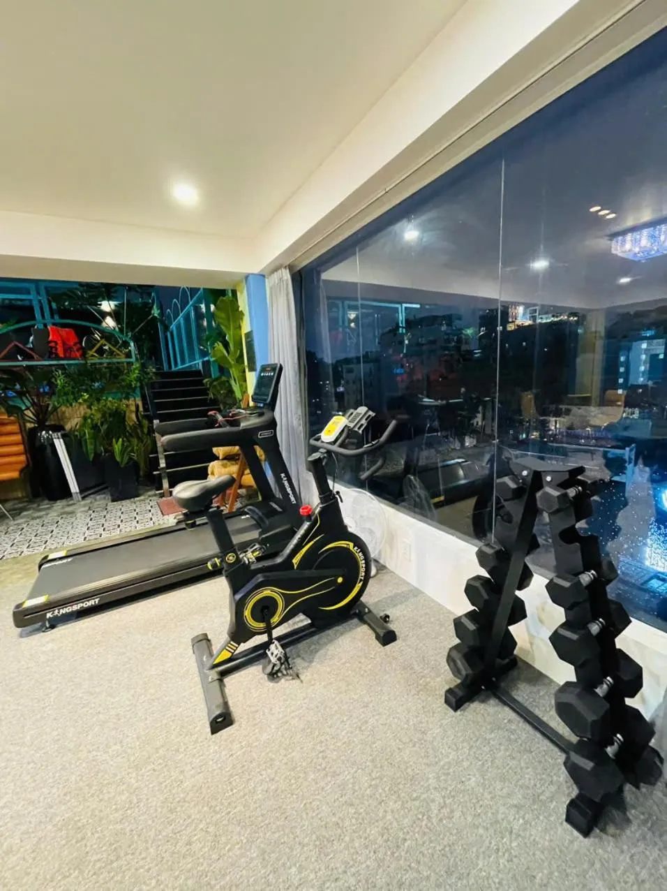 Fitness centre/facilities in DAHLIALAND SAIGON HOTEL & SWIMMING PooL