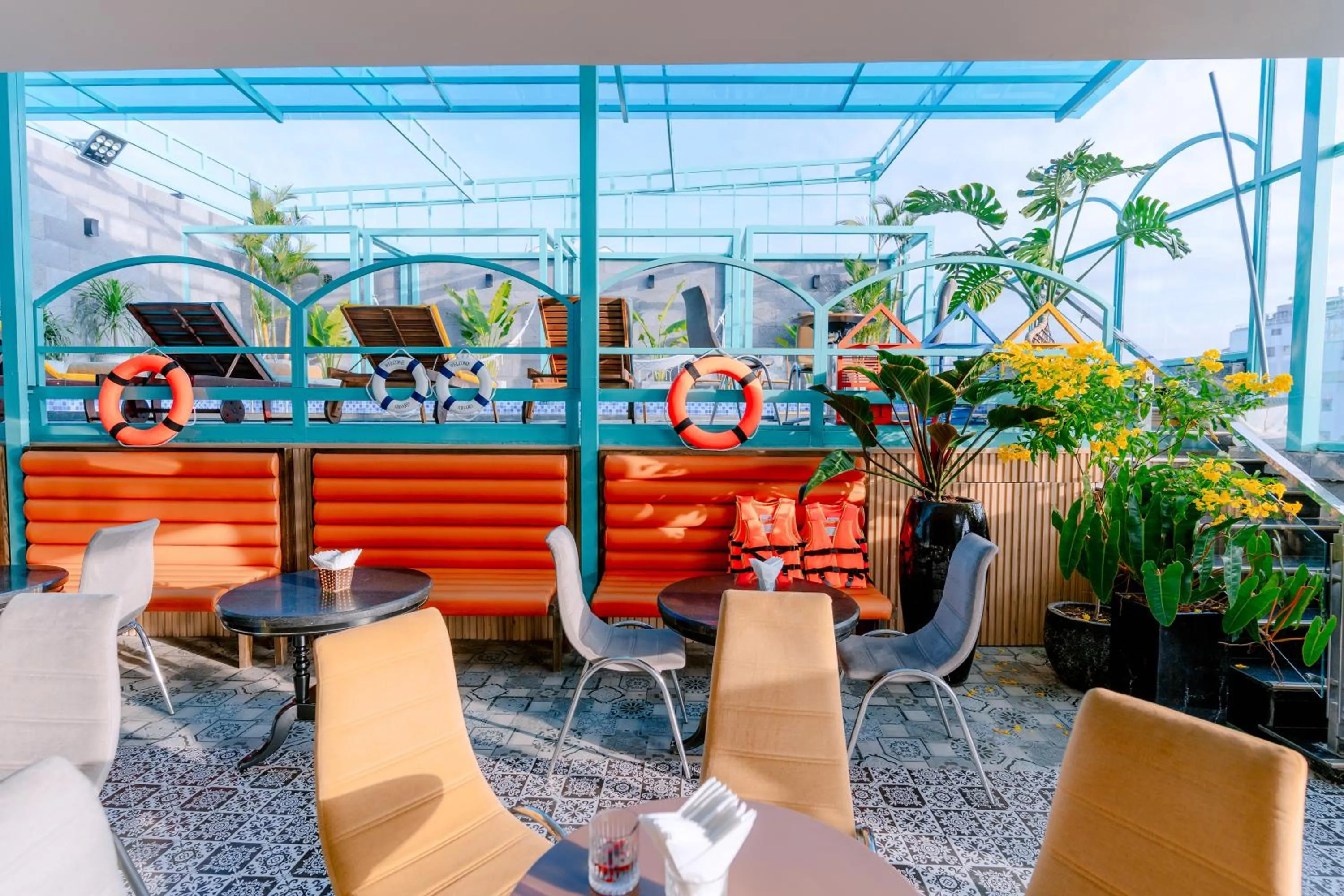 Swimming pool in DAHLIALAND SAIGON HOTEL & SWIMMING PooL