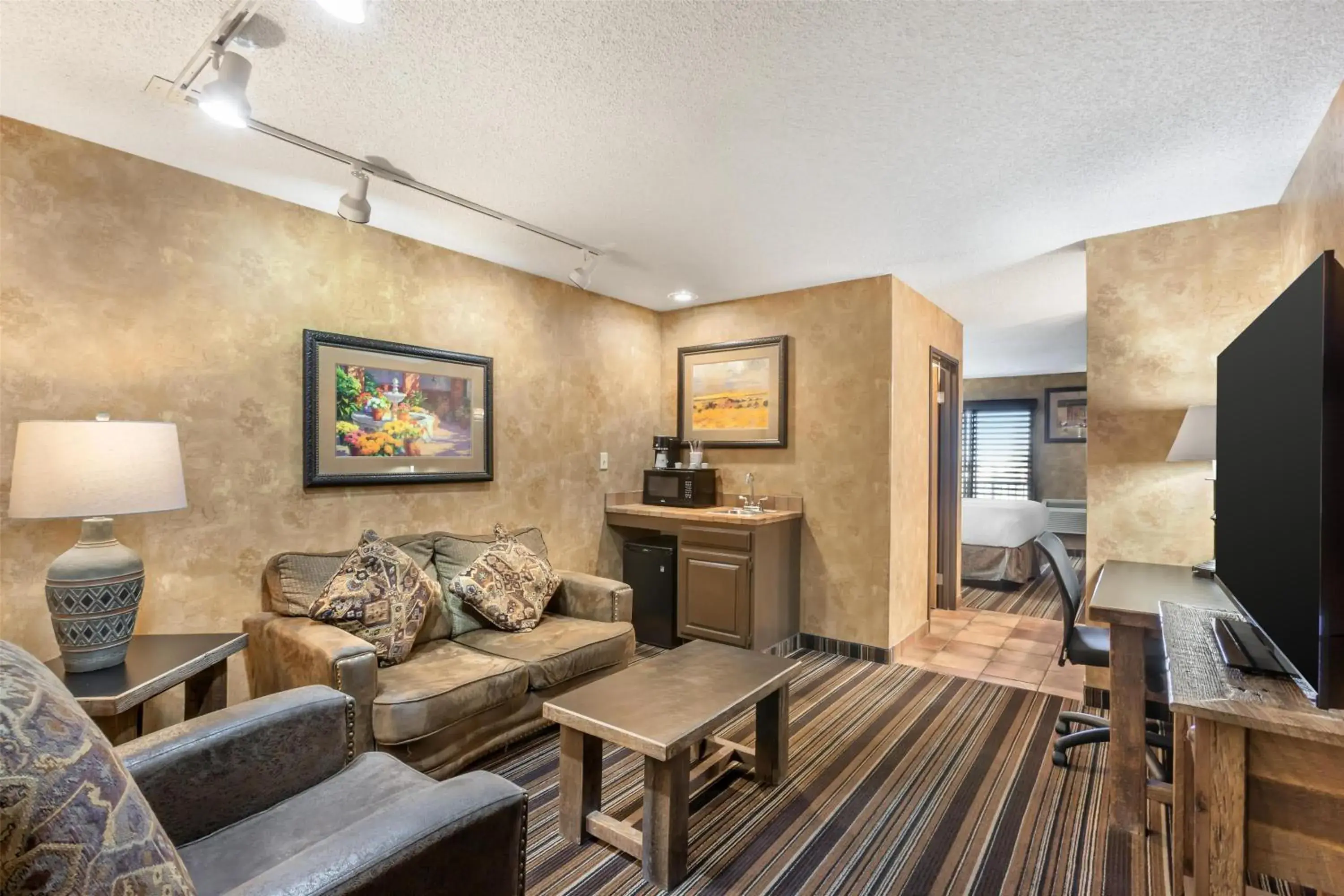 King Suite - Non-Smoking in Best Western Plus Inn of Santa Fe King Suite - Non-Smoking in Best Western Plus Inn of Santa Fe