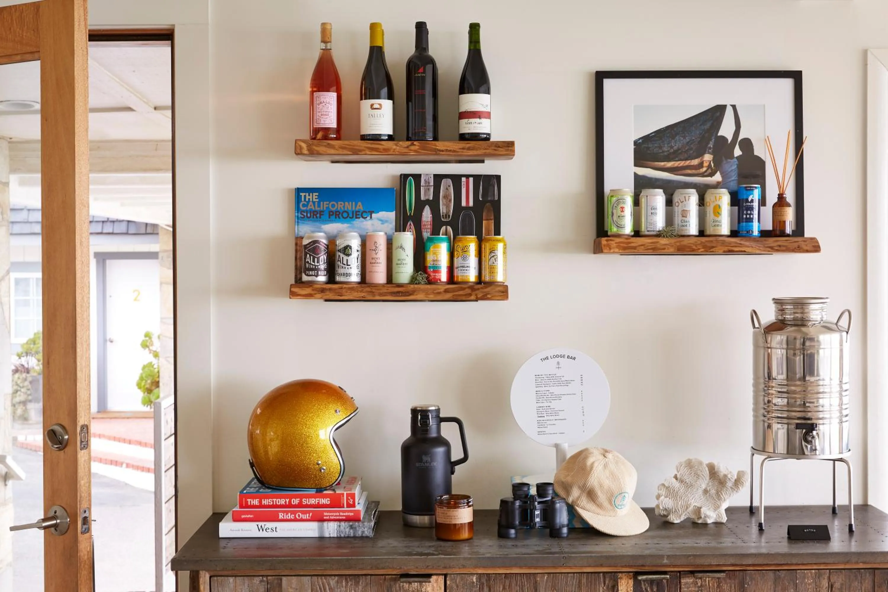 Food and drinks in Cambria Beach Lodge