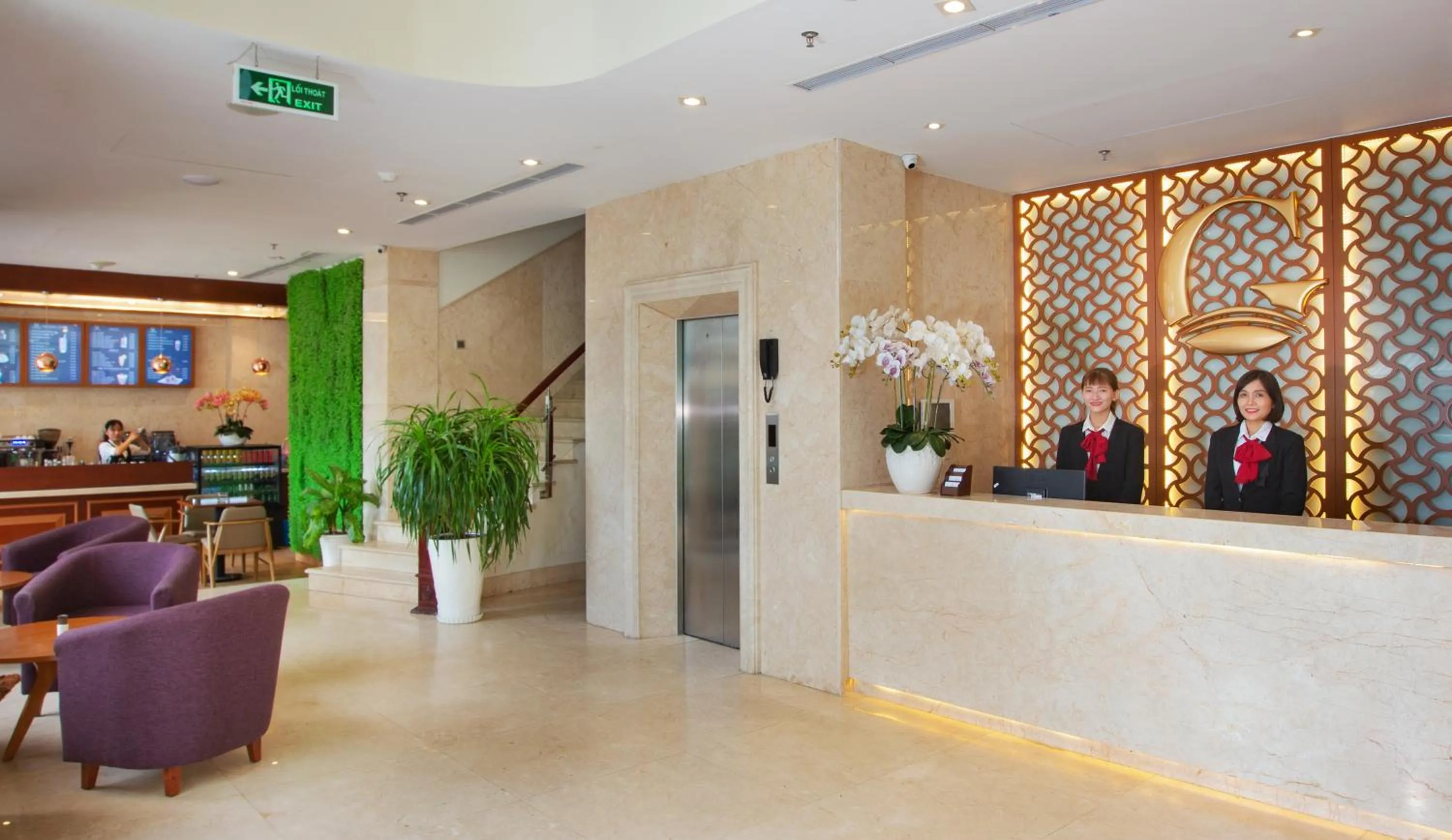 Property building in Golda Hotel