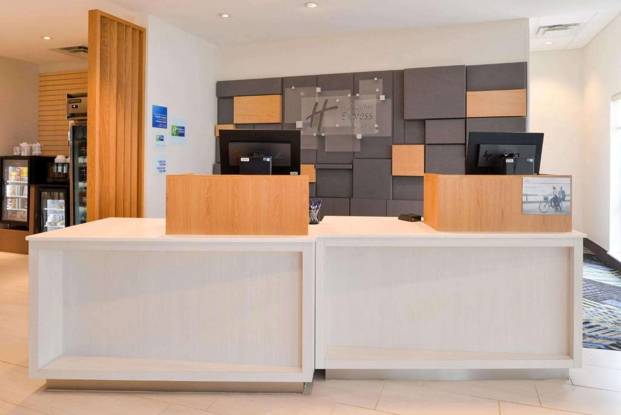 Property building in Holiday Inn Express & Suites - Ottumwa by IHG