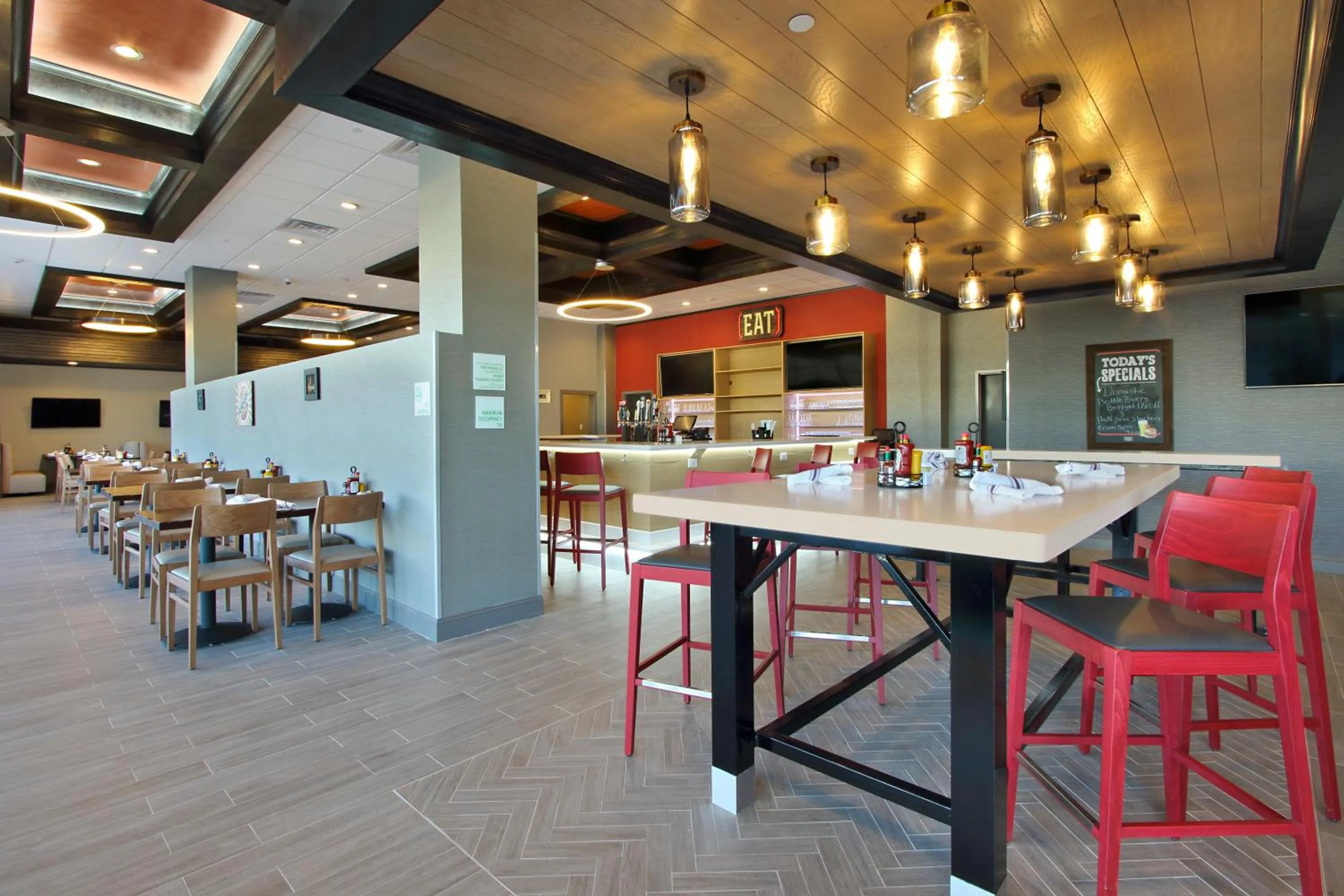 Restaurant/places to eat in Holiday Inn Hattiesburg - North by IHG