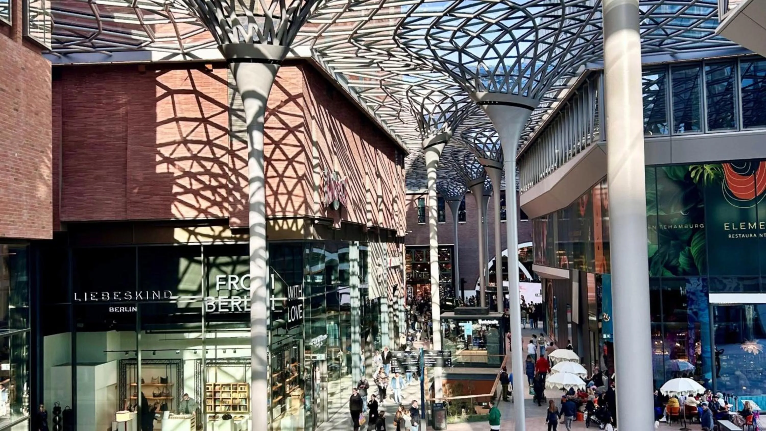 Area and facilities in Holiday Inn - Hamburg - HafenCity by IHG