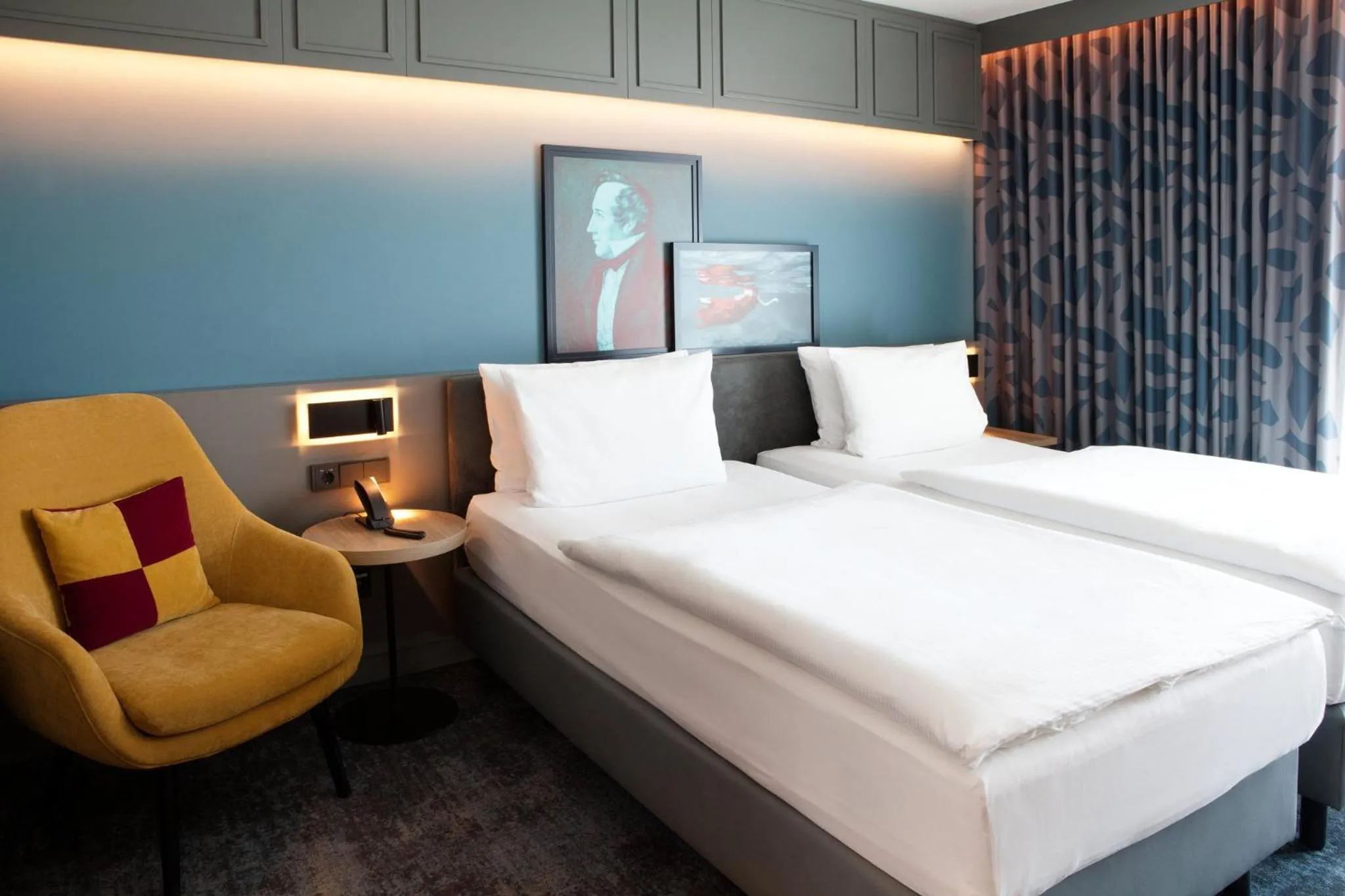 Bed in Holiday Inn - Hamburg - HafenCity by IHG