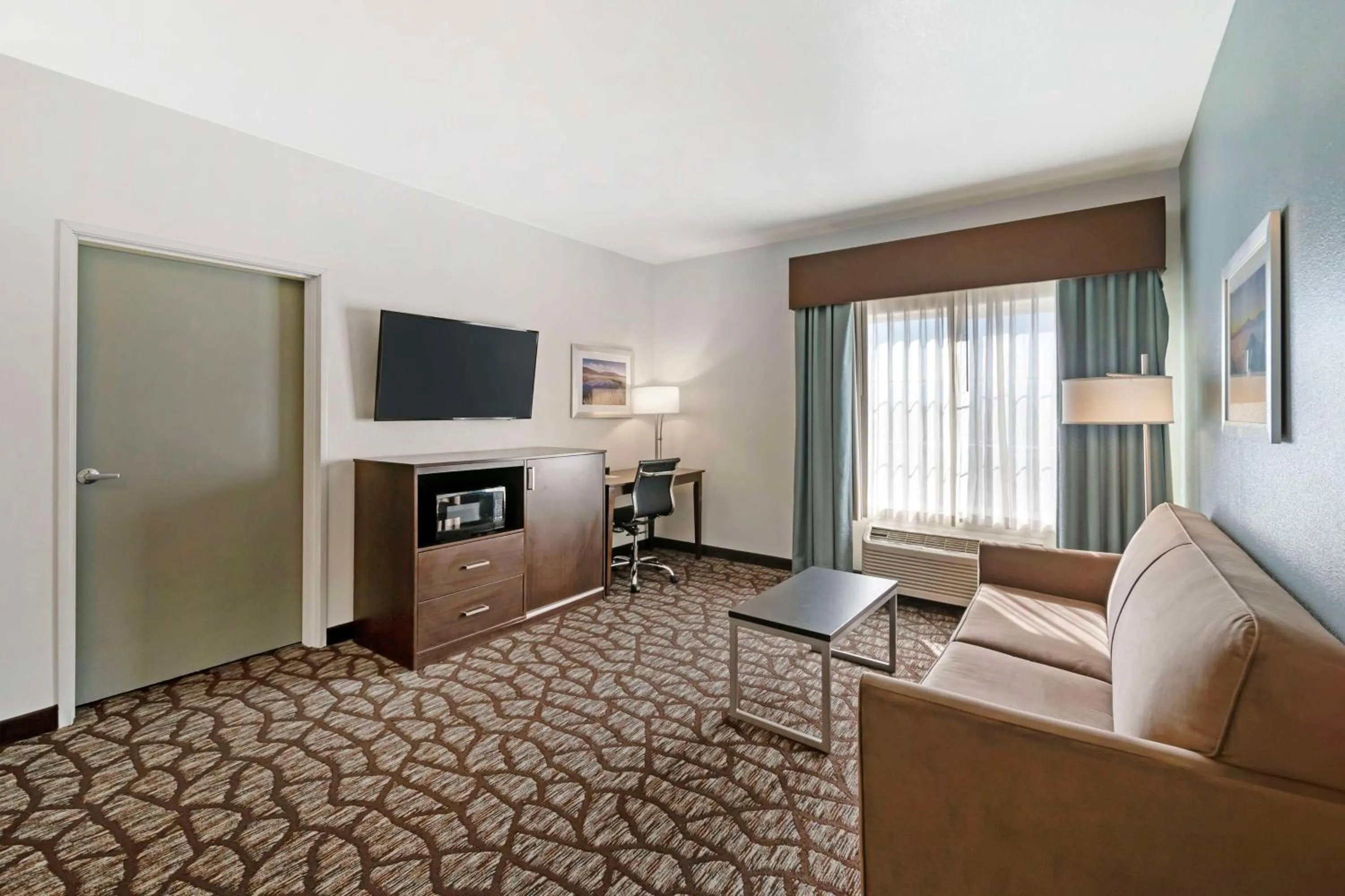 Bedroom in Best Western Crater Lake Highway White City/Medford