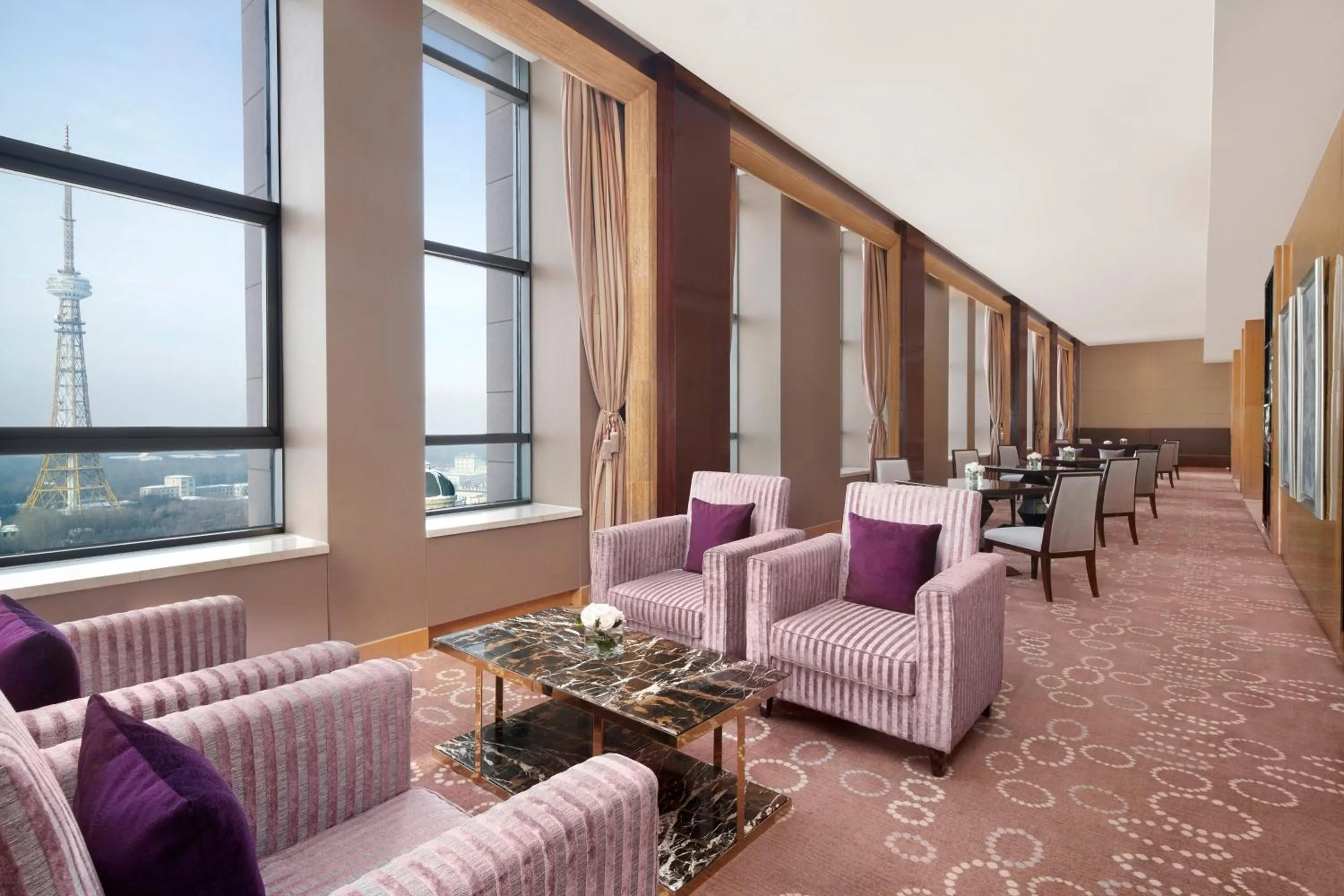 Lounge or bar in Sheraton Daqing Hotel