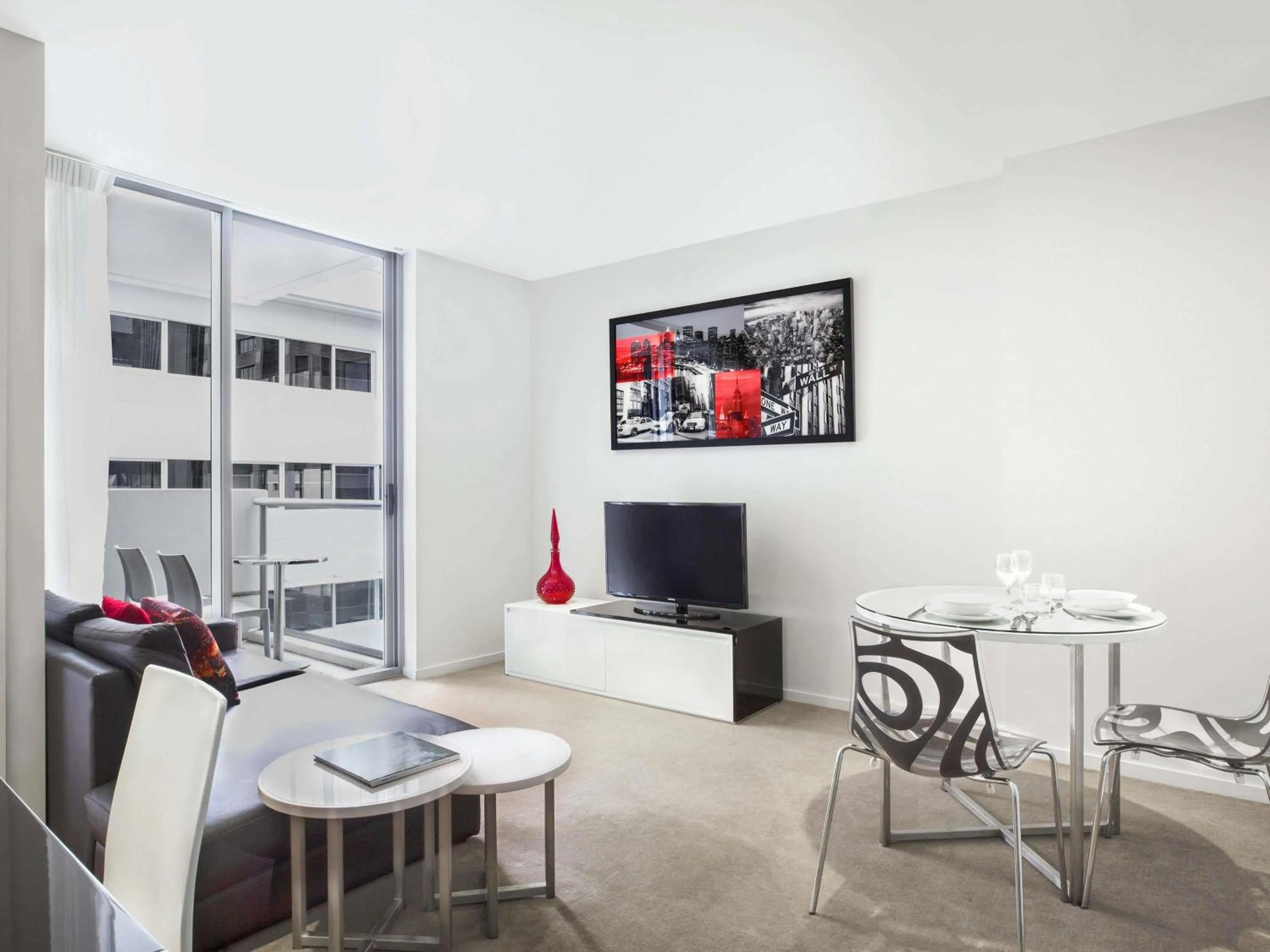 Bedroom in Mantra Midtown