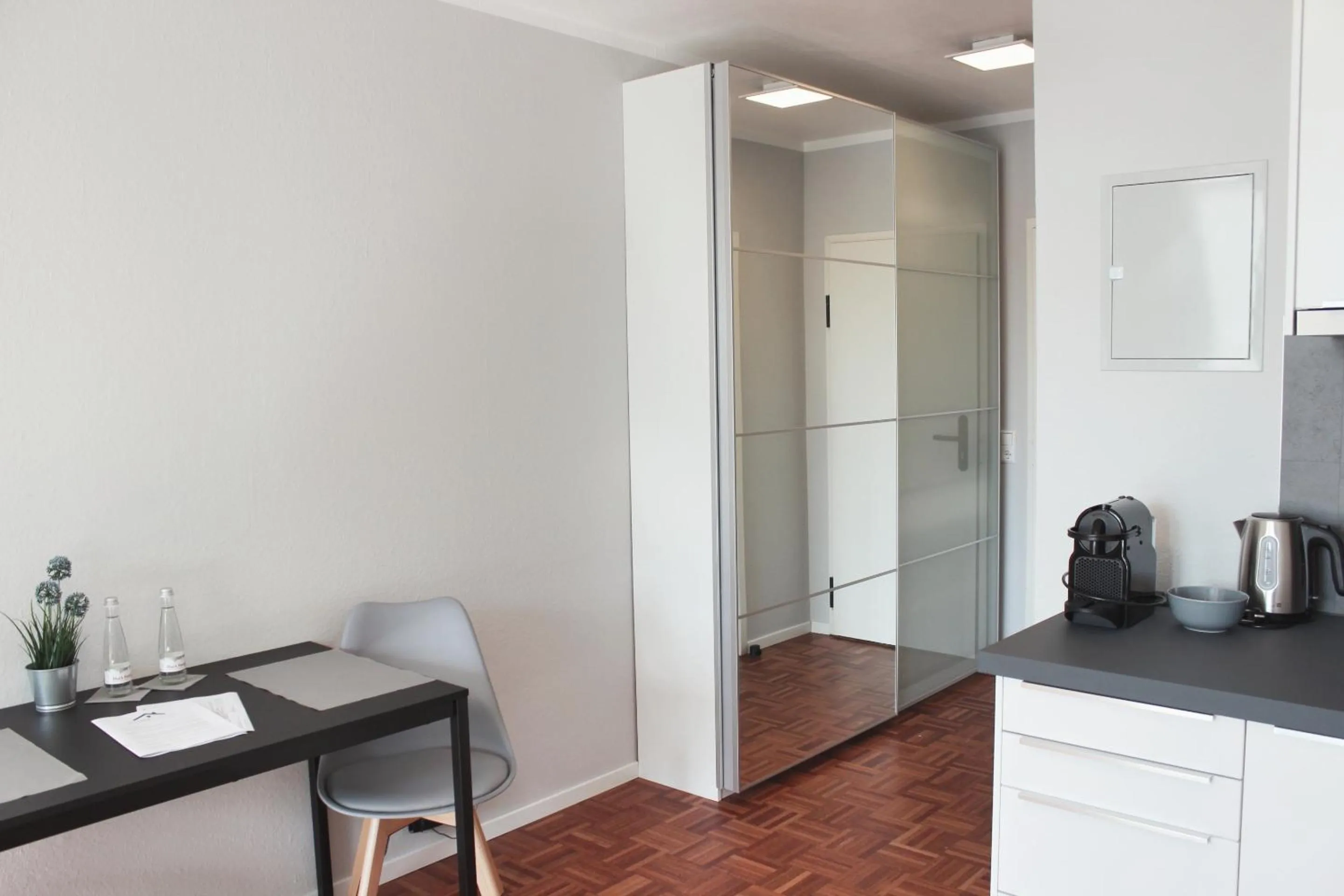 Other in Hometown-Apartments