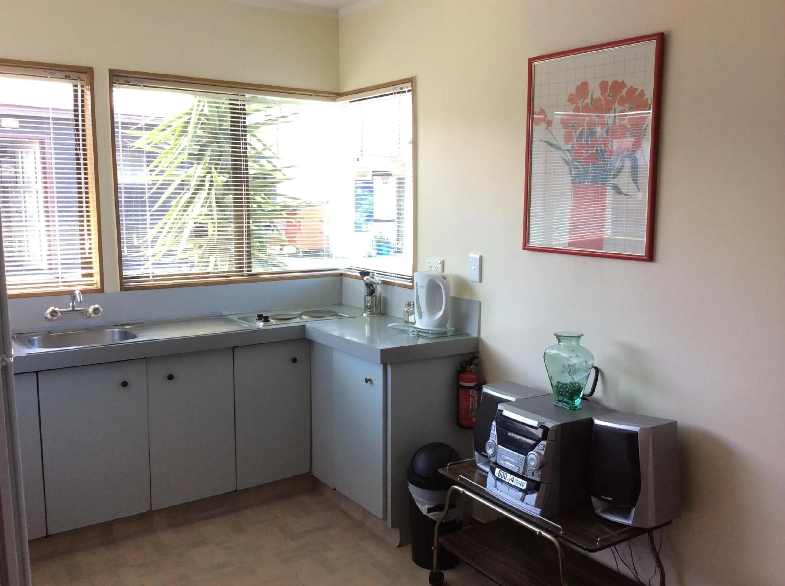 Day in ASURE Kapiti Court Motel