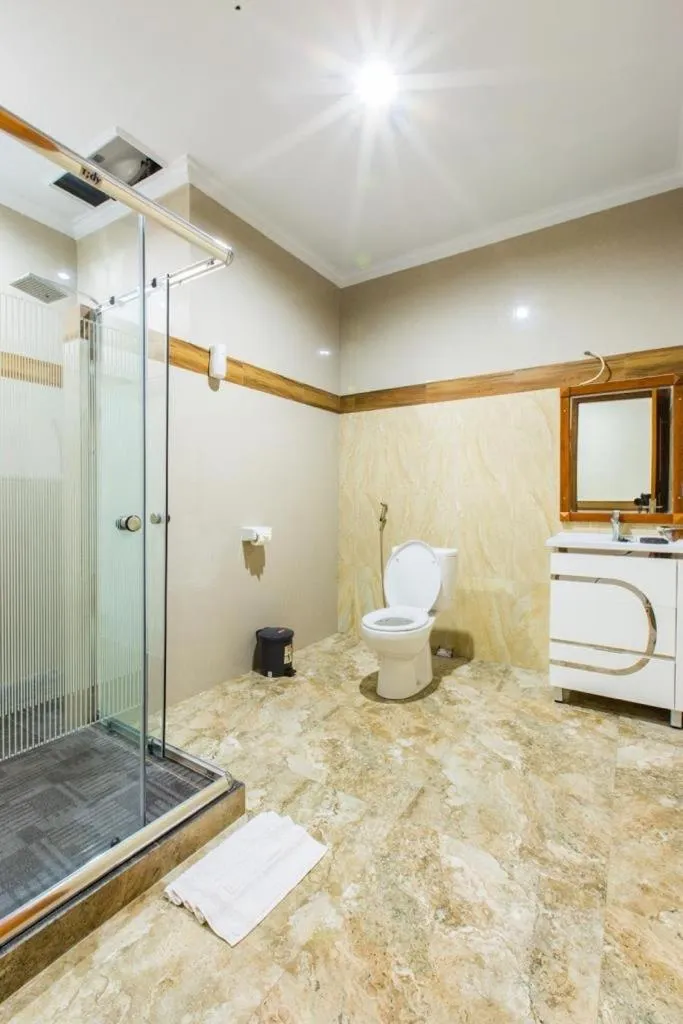 Shower in Ogix Cliff Paradise