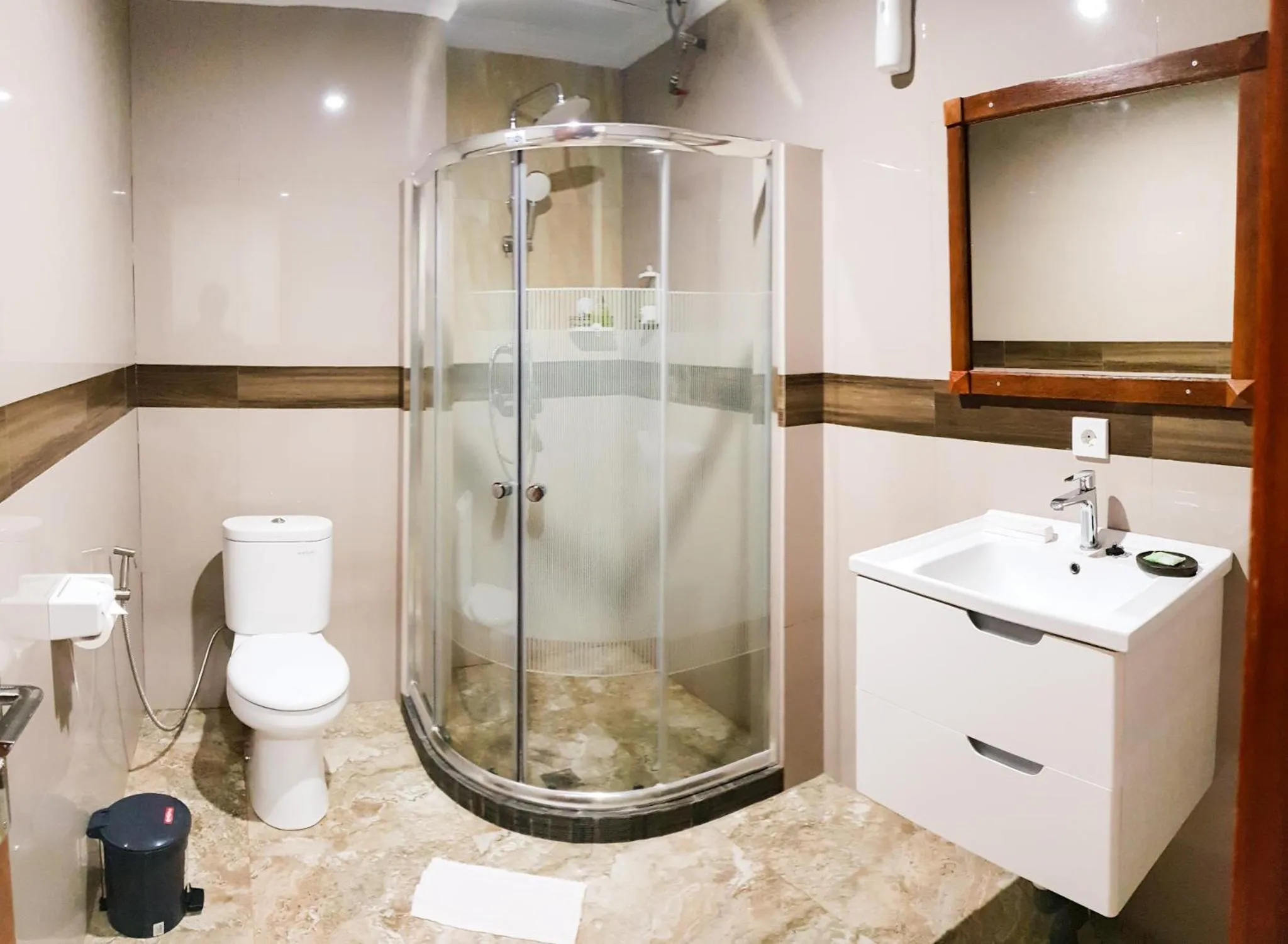 Shower in Ogix Cliff Paradise