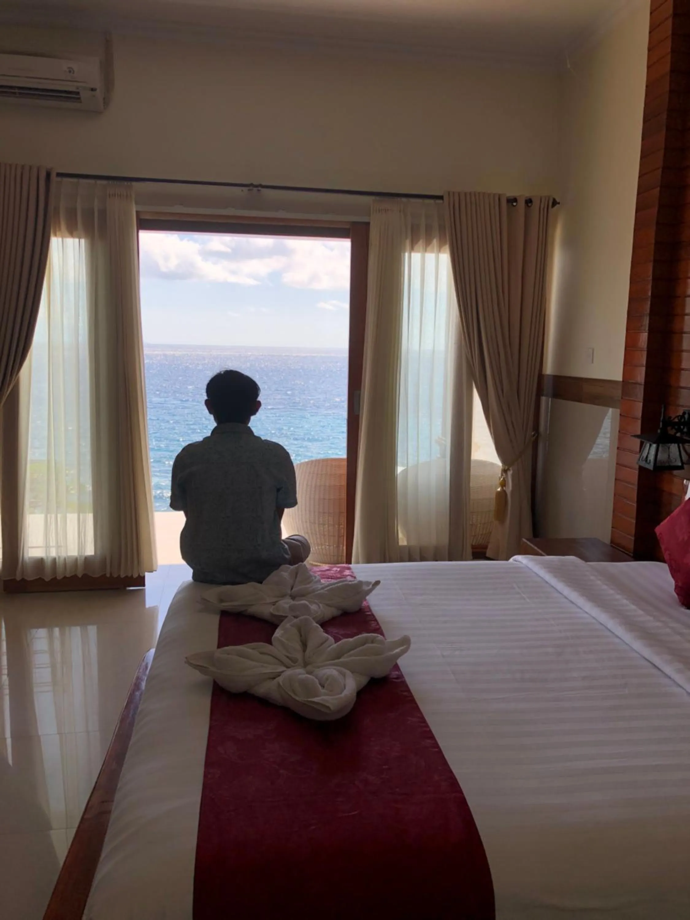 Sea view, Bed in Ogix Cliff Paradise