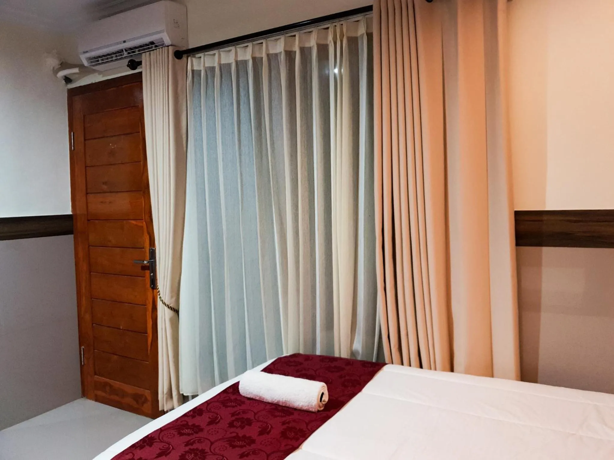 Bedroom, Bed in Ogix Cliff Paradise