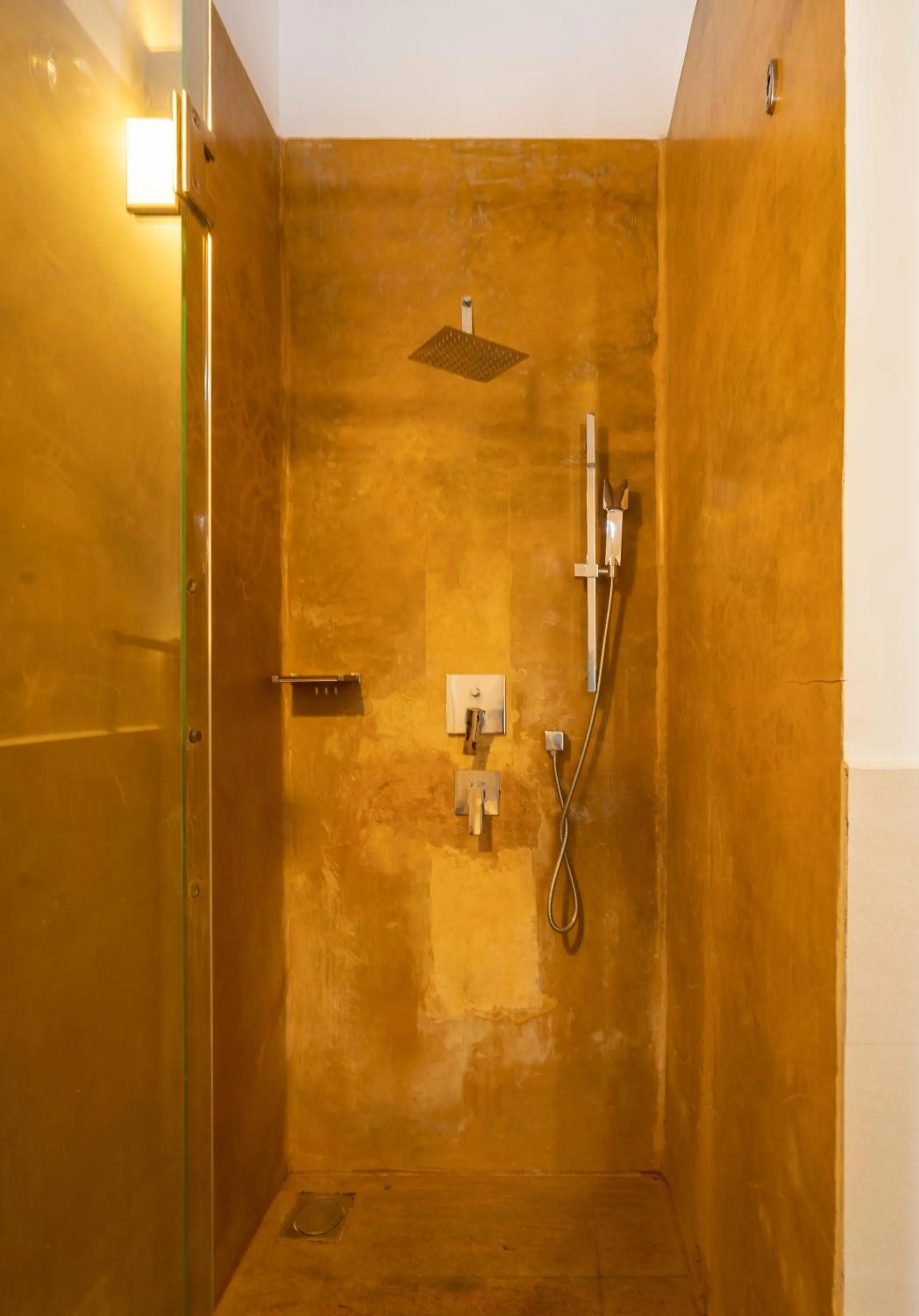 Shower in Grand Beach