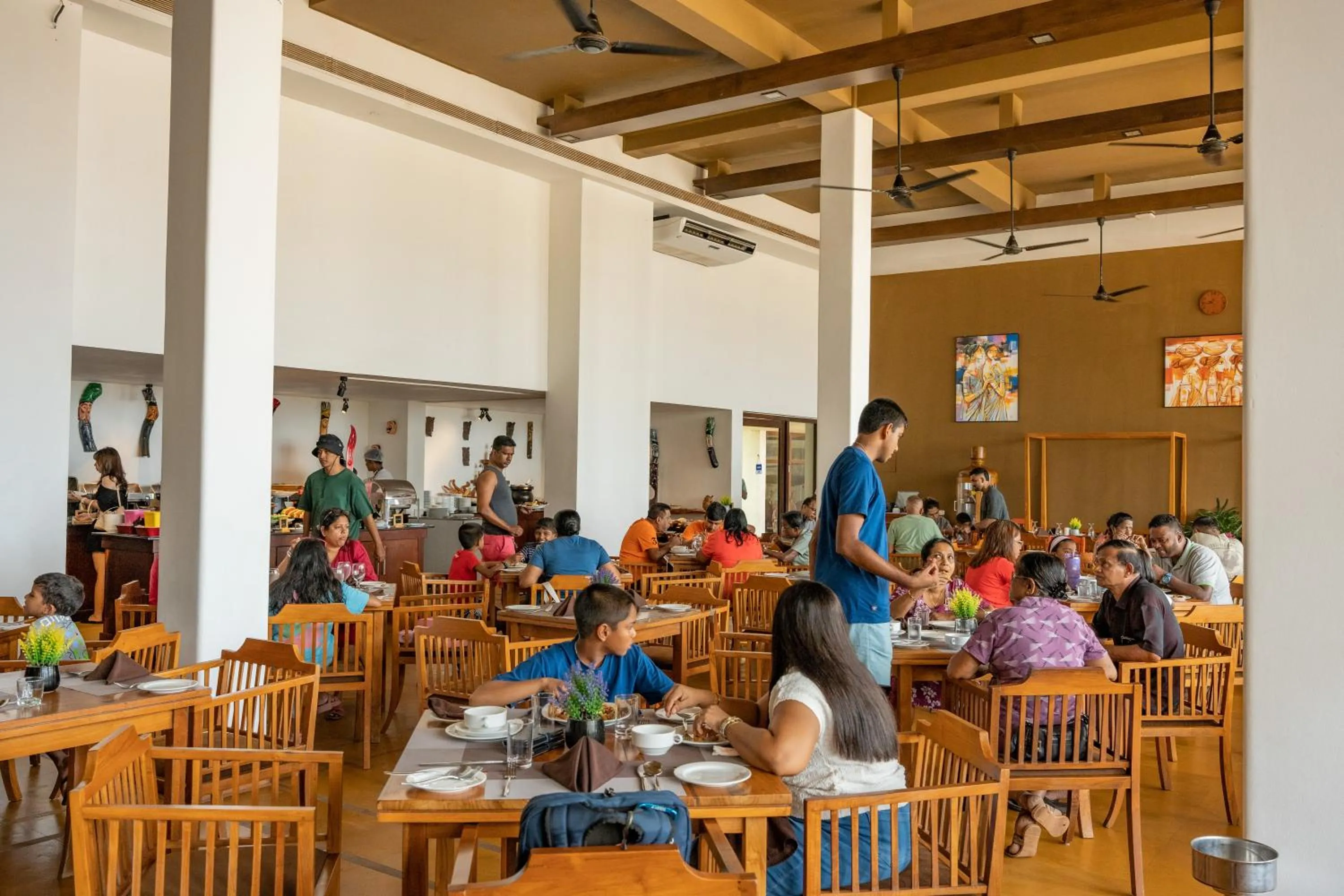 Restaurant/places to eat in Grand Beach