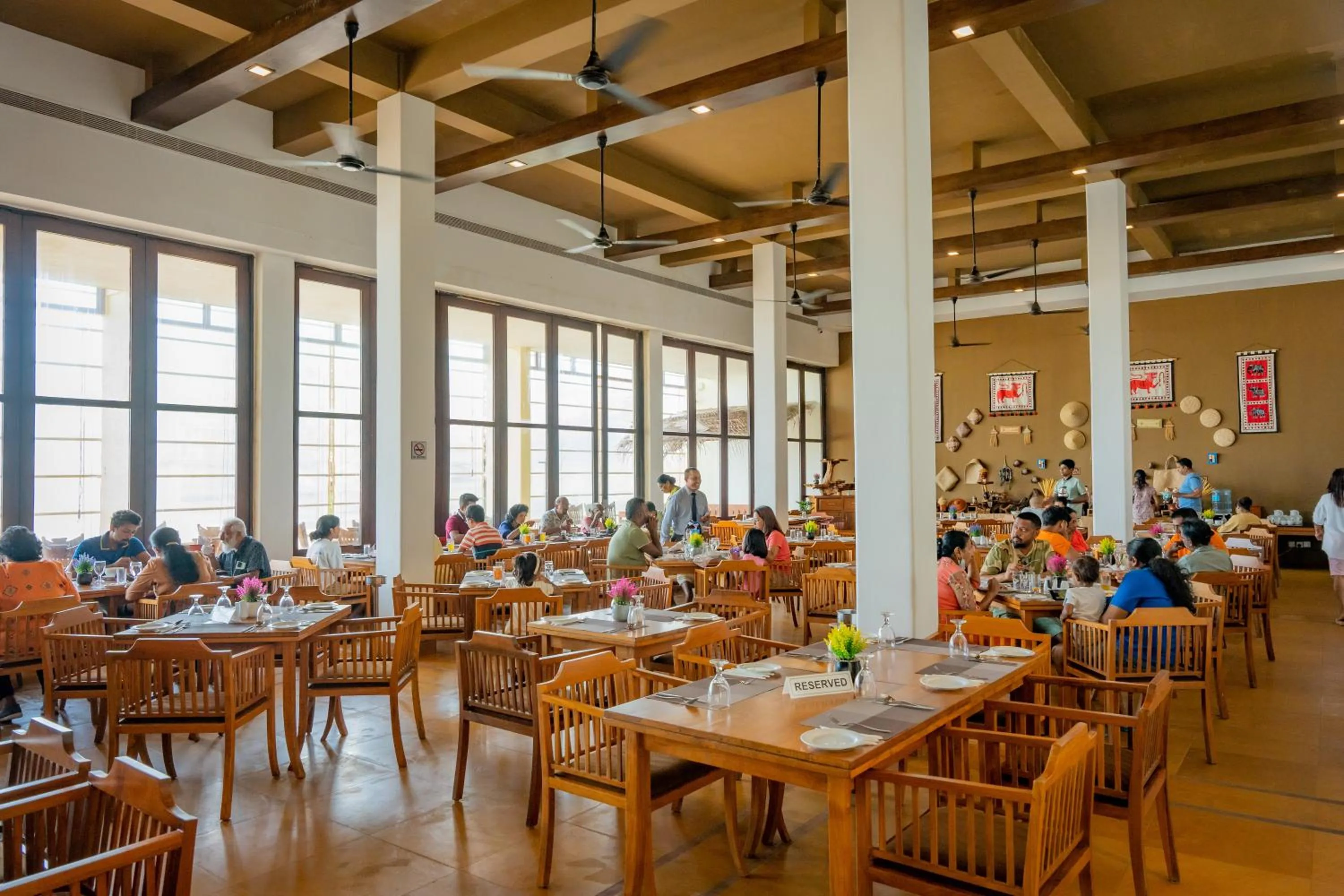 Restaurant/places to eat in Grand Beach