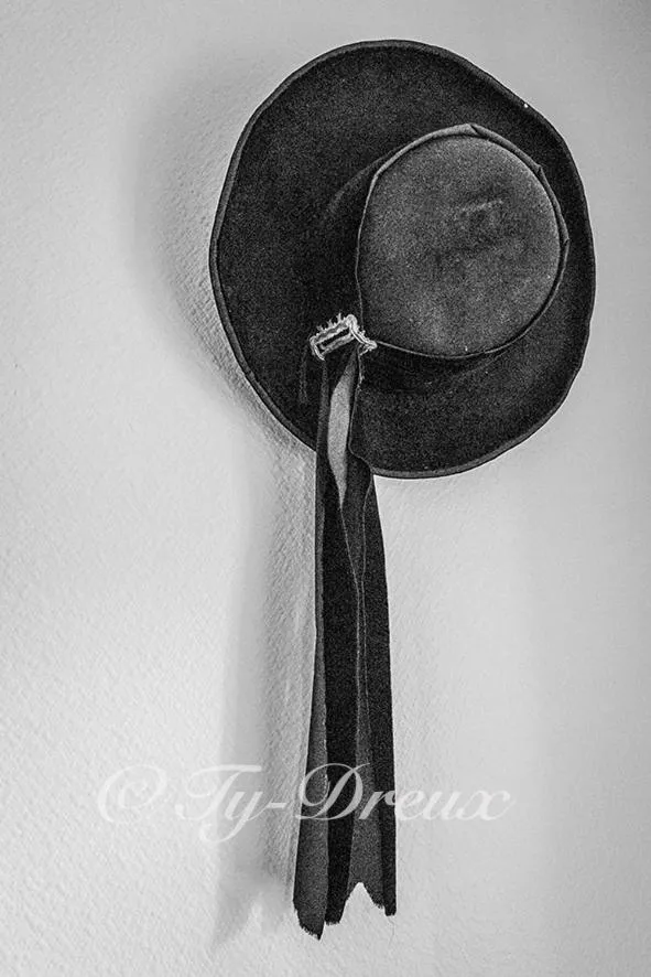 Decorative detail in ty dreux entre terre et mer