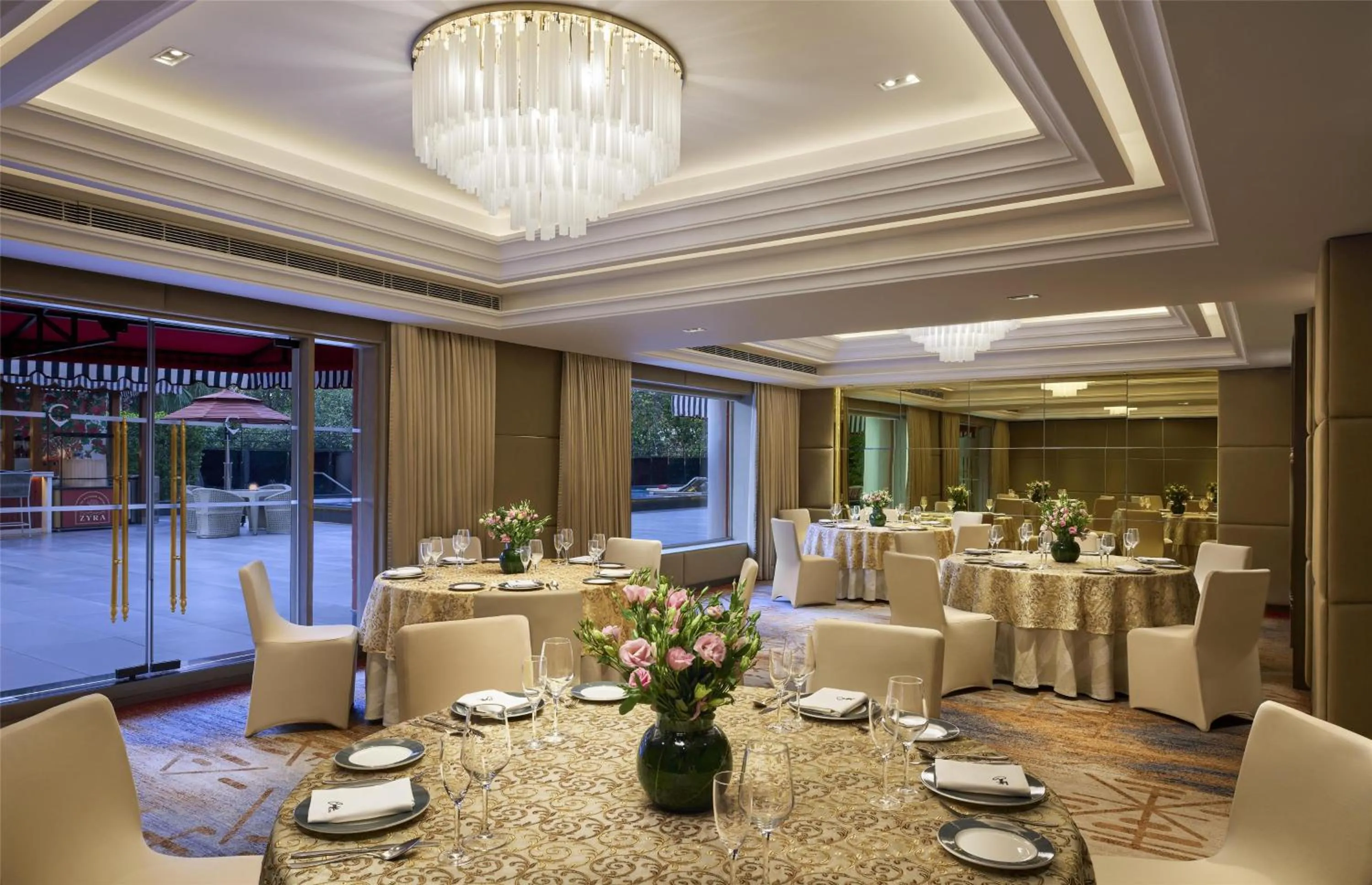 Lobby or reception in Hyatt Centric Sector17 Chandigarh