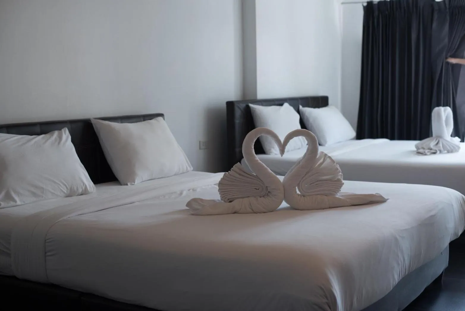 Photo of the whole room, Bed in Azz Hotel