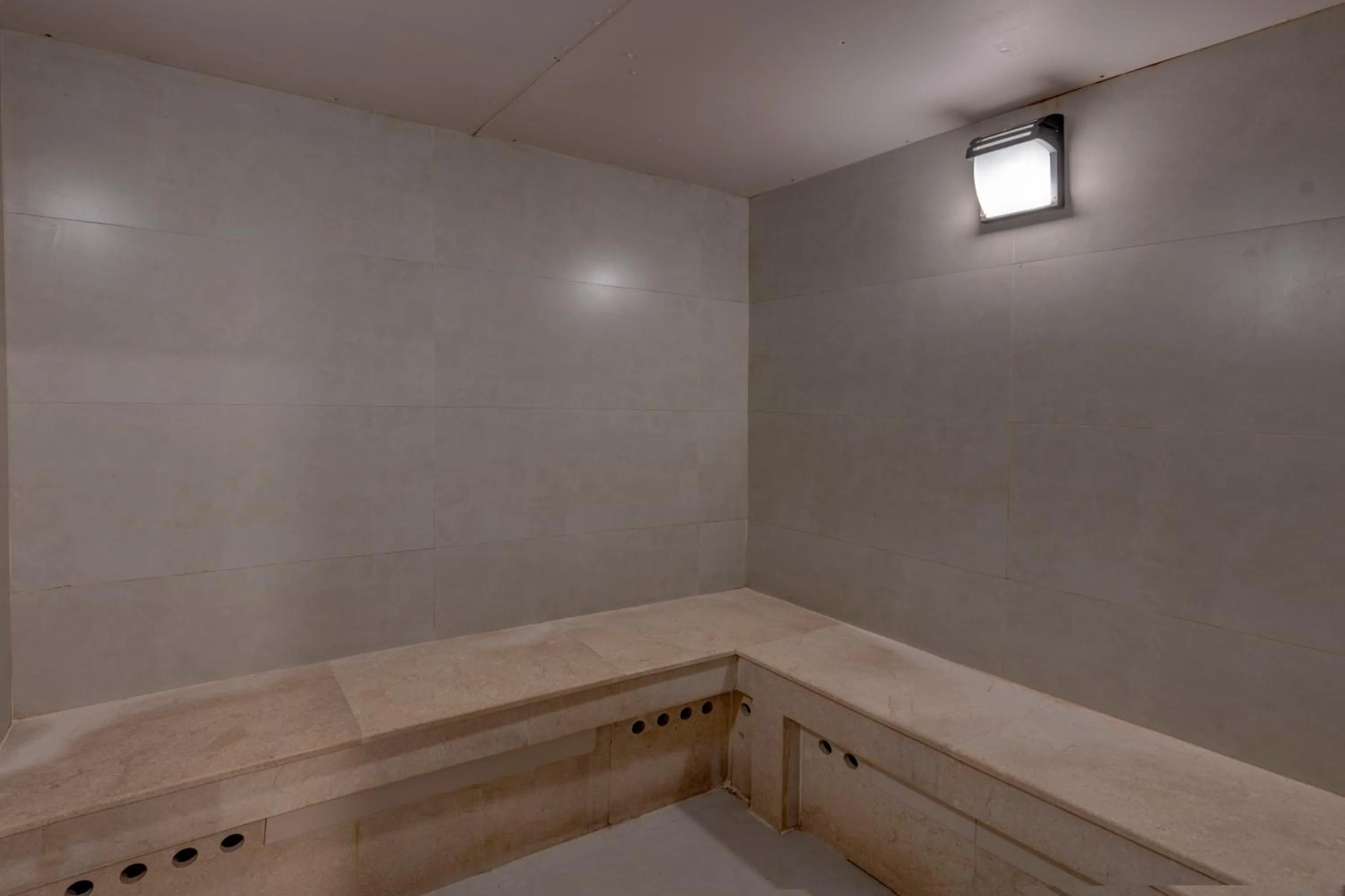 Sauna in Islamabad Marriott Hotel