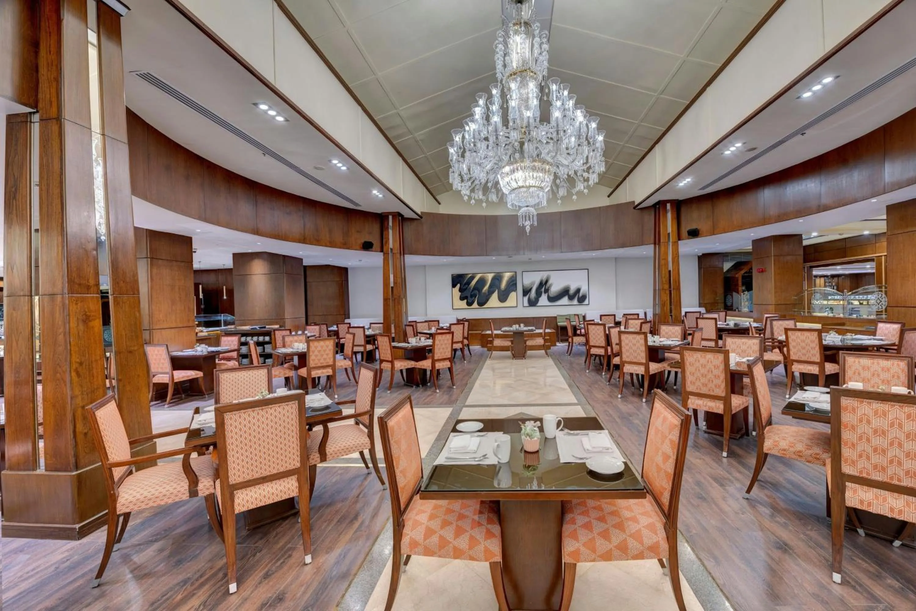 Restaurant/places to eat in Islamabad Marriott Hotel