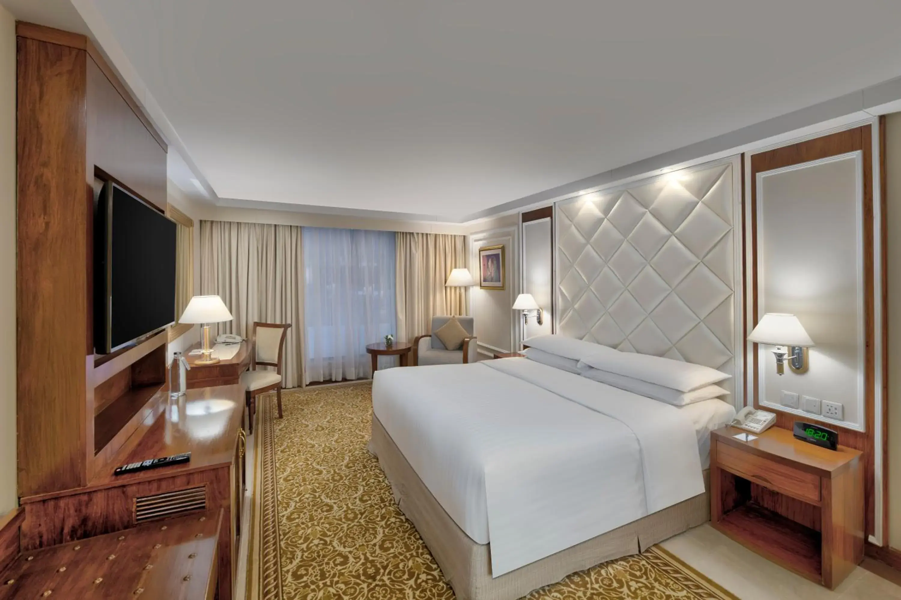 Deluxe, Guest room, 1 King in Islamabad Marriott Hotel Deluxe, Guest room, 1 King in Islamabad Marriott Hotel