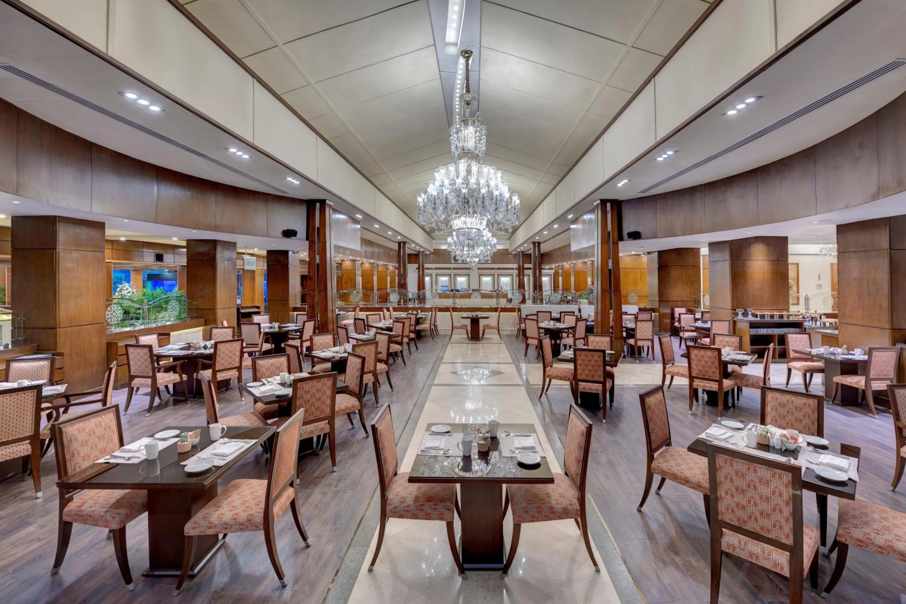 Restaurant/places to eat in Islamabad Marriott Hotel