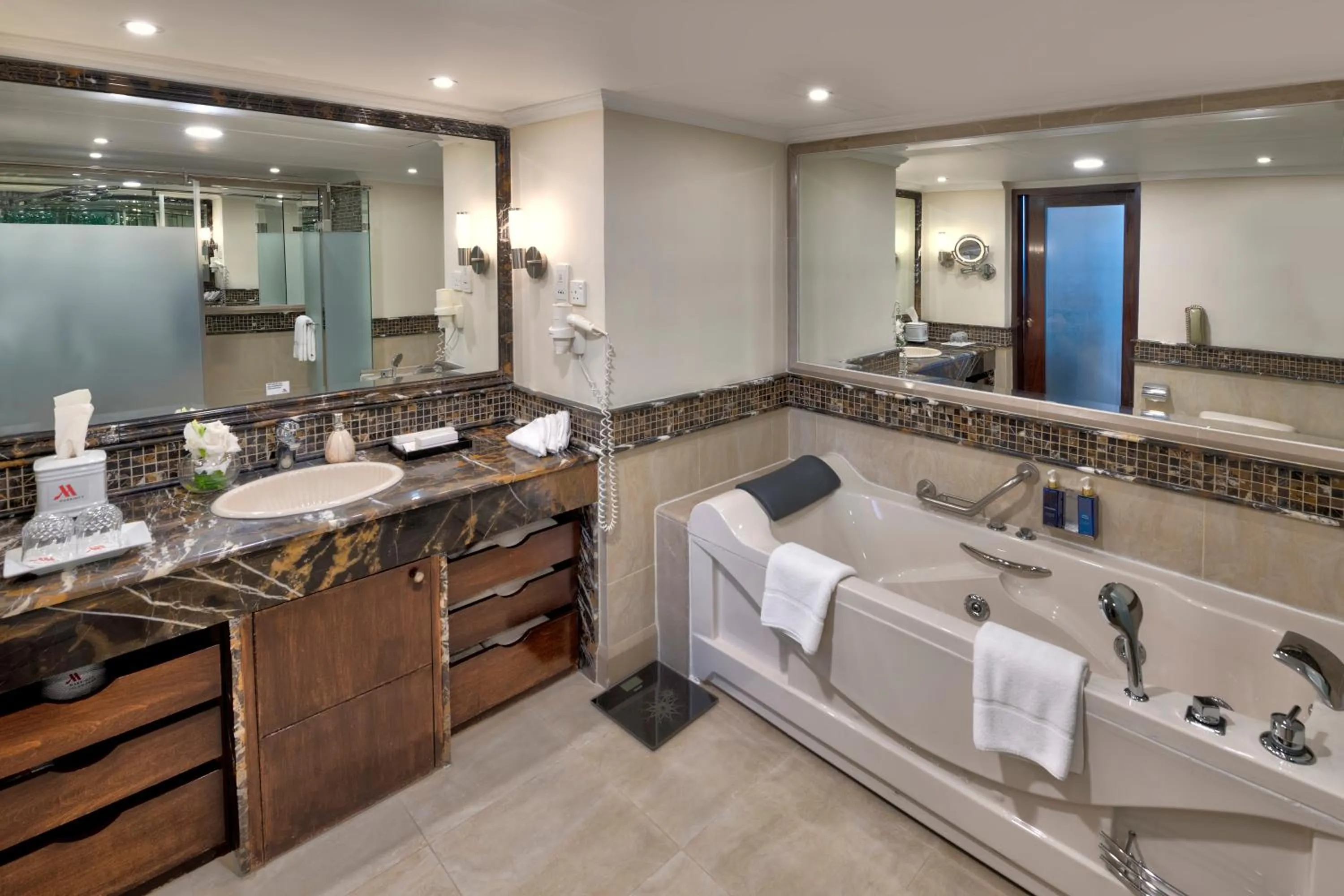 Bathroom in Islamabad Marriott Hotel