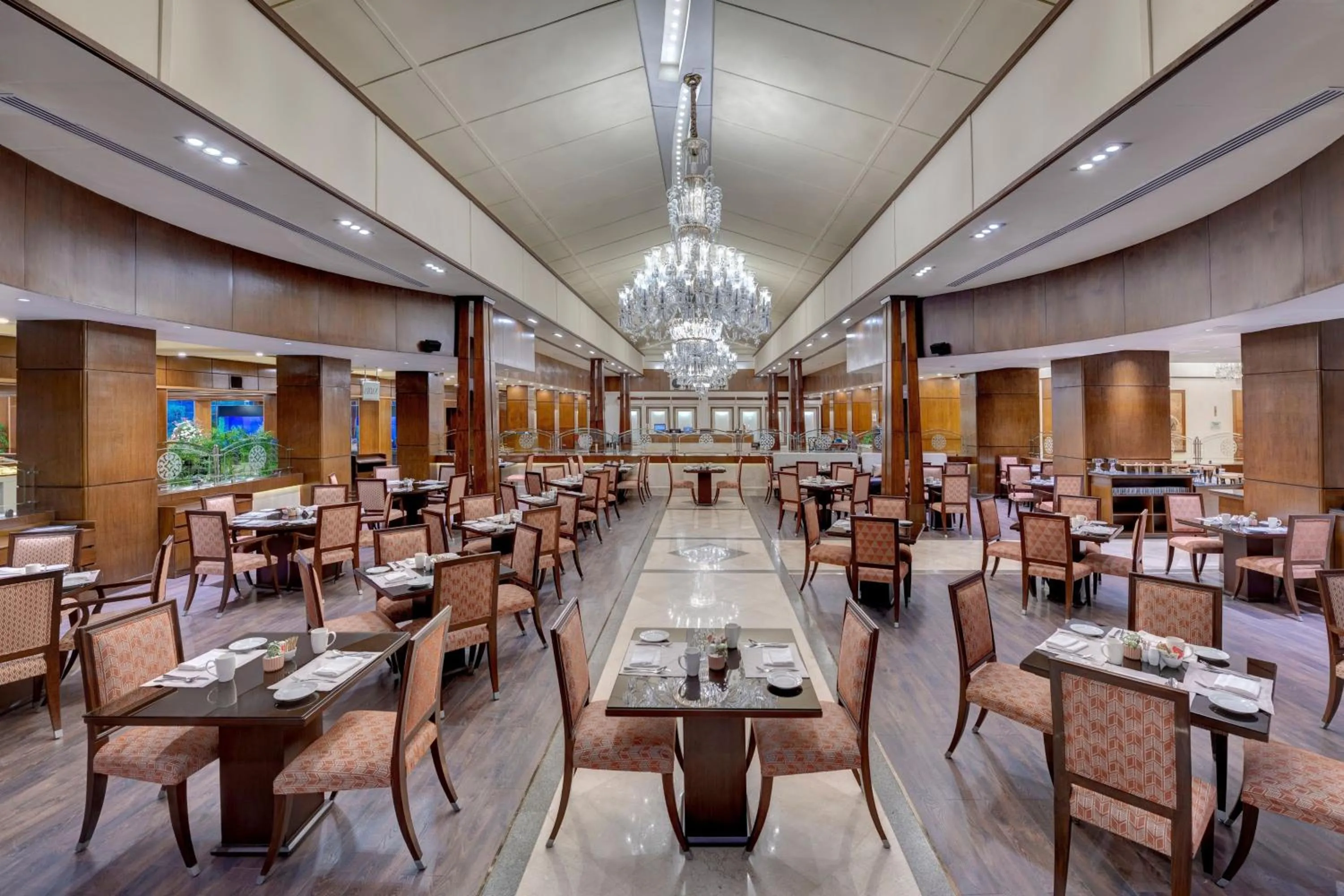 Restaurant/places to eat in Islamabad Marriott Hotel