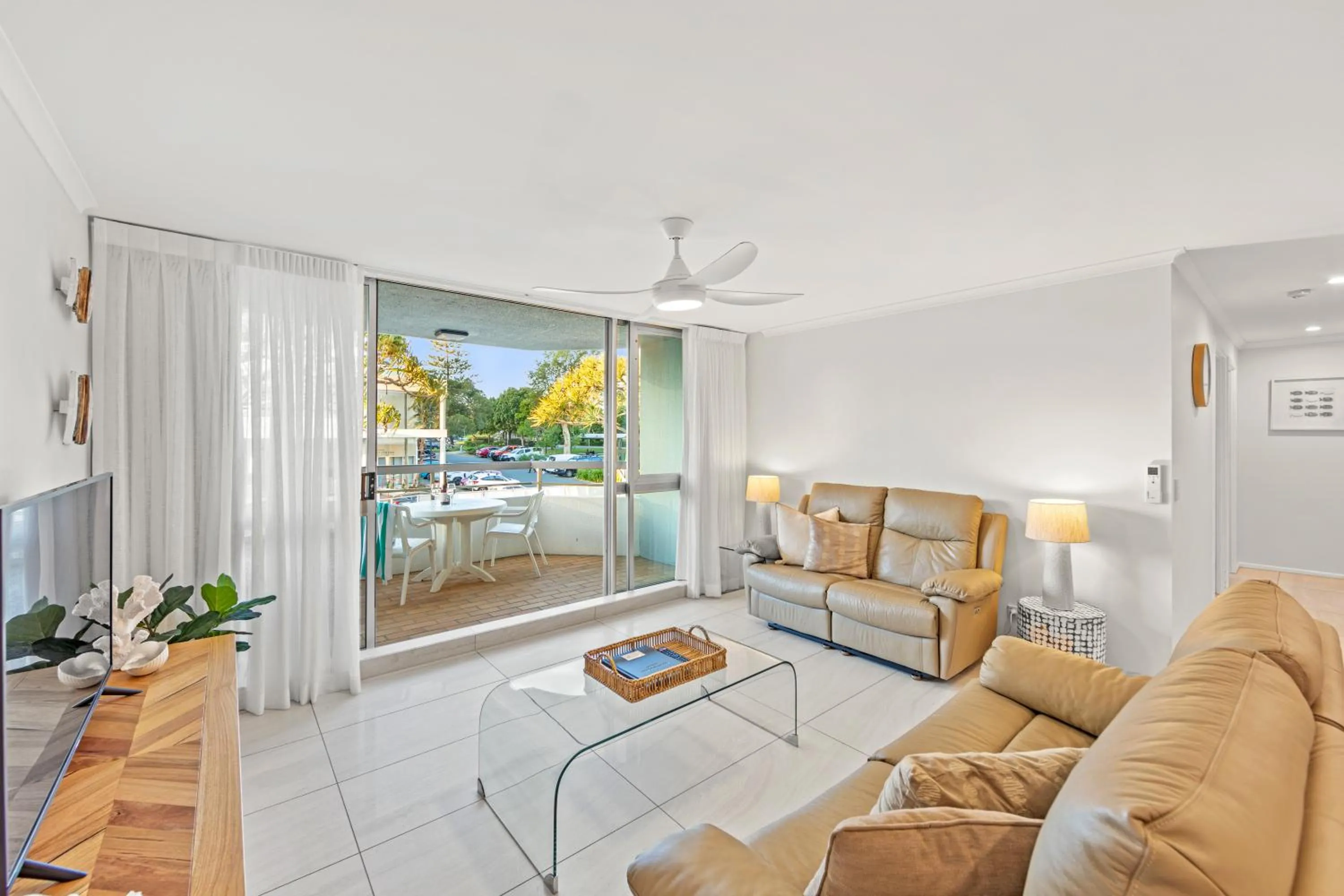 TV and multimedia in Newport Mooloolaba Apartments