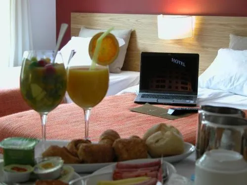 Bed in Paredes Hotel Apartamento