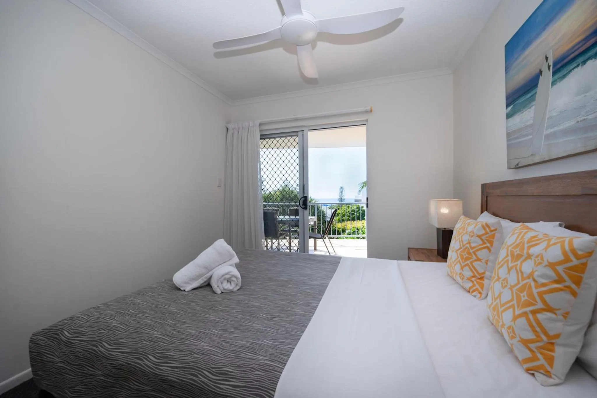 Bedroom, Bed in Endless Summer Resort