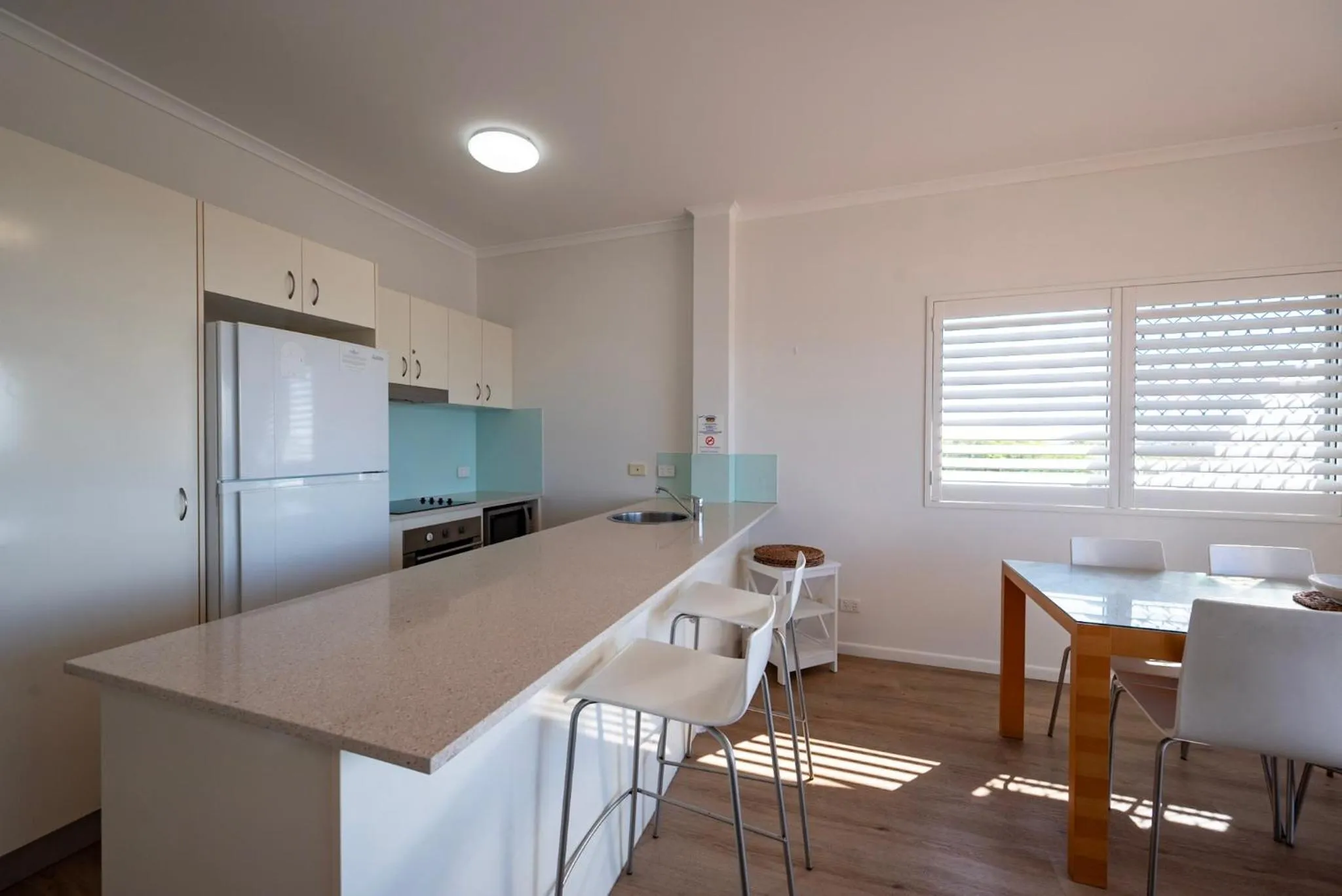 Kitchen or kitchenette in Endless Summer Resort